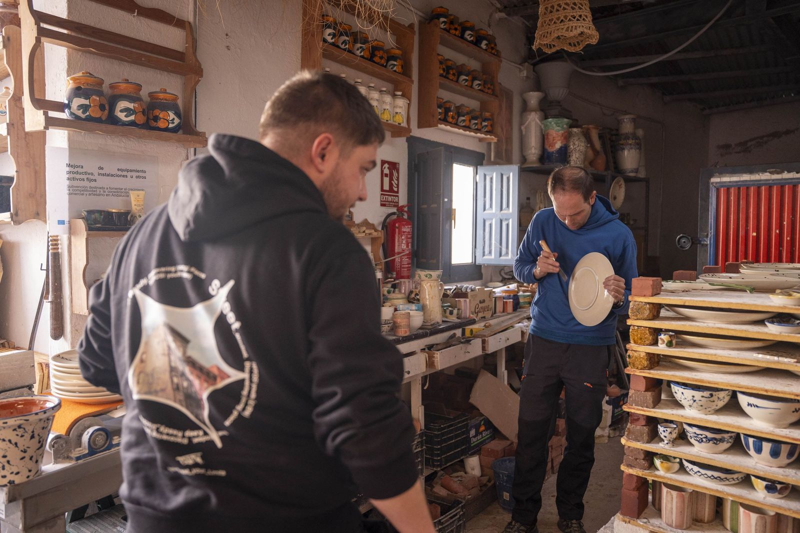 Viaje al centro del corazón alfarero de Níjar, en imágenes