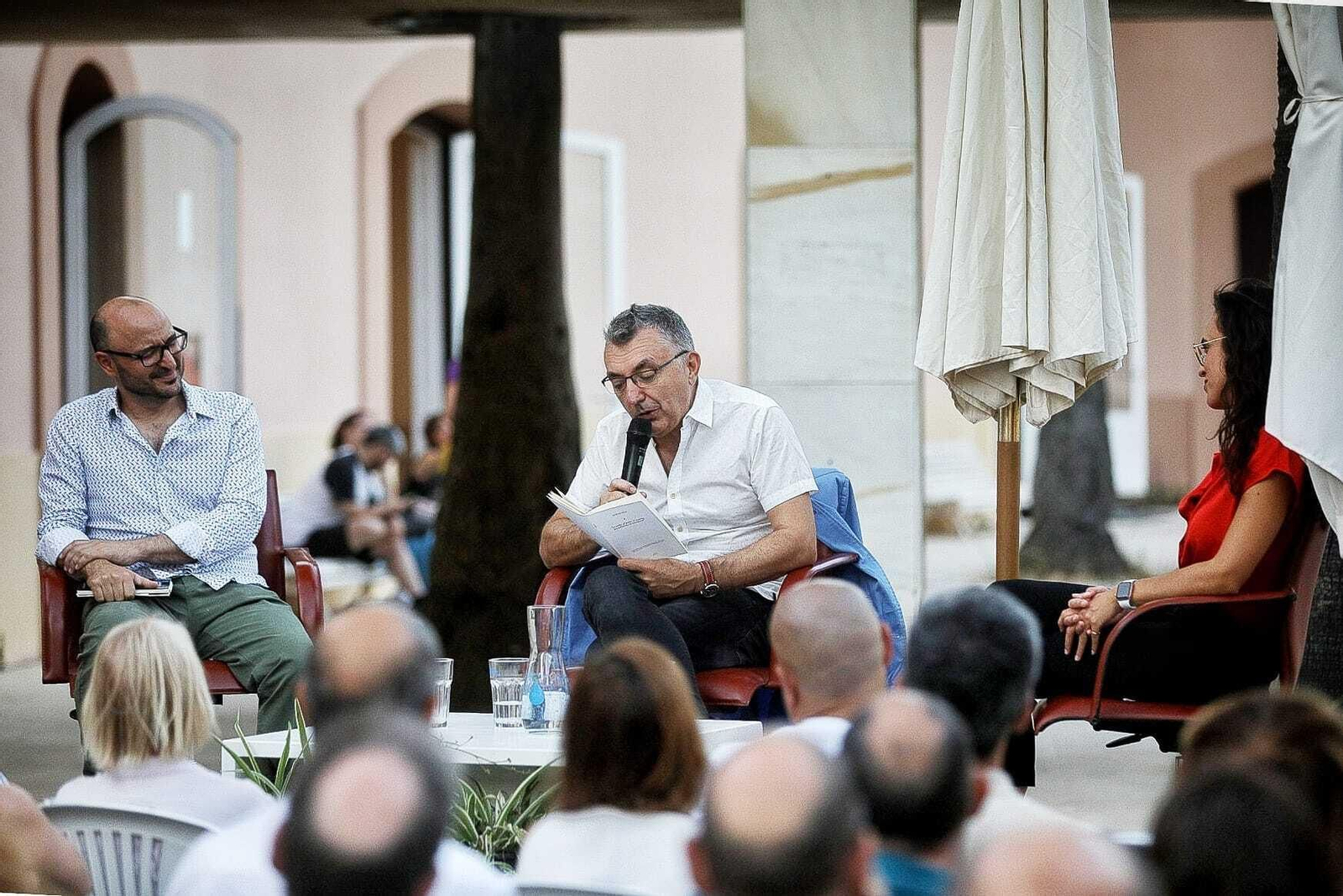 Todas las imágenes de la inauguración de la Feria del Libro de Cádiz