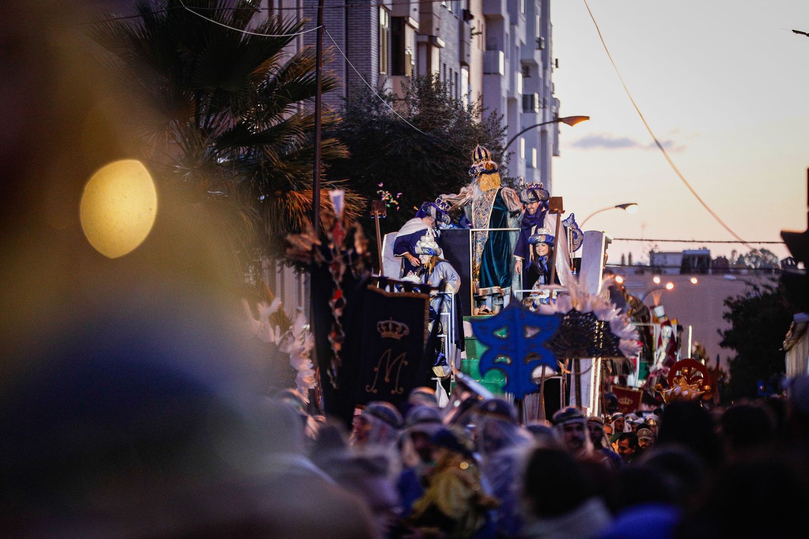 Las imágenes de la cabalgata de los Reyes Magos de San Fernando 2026