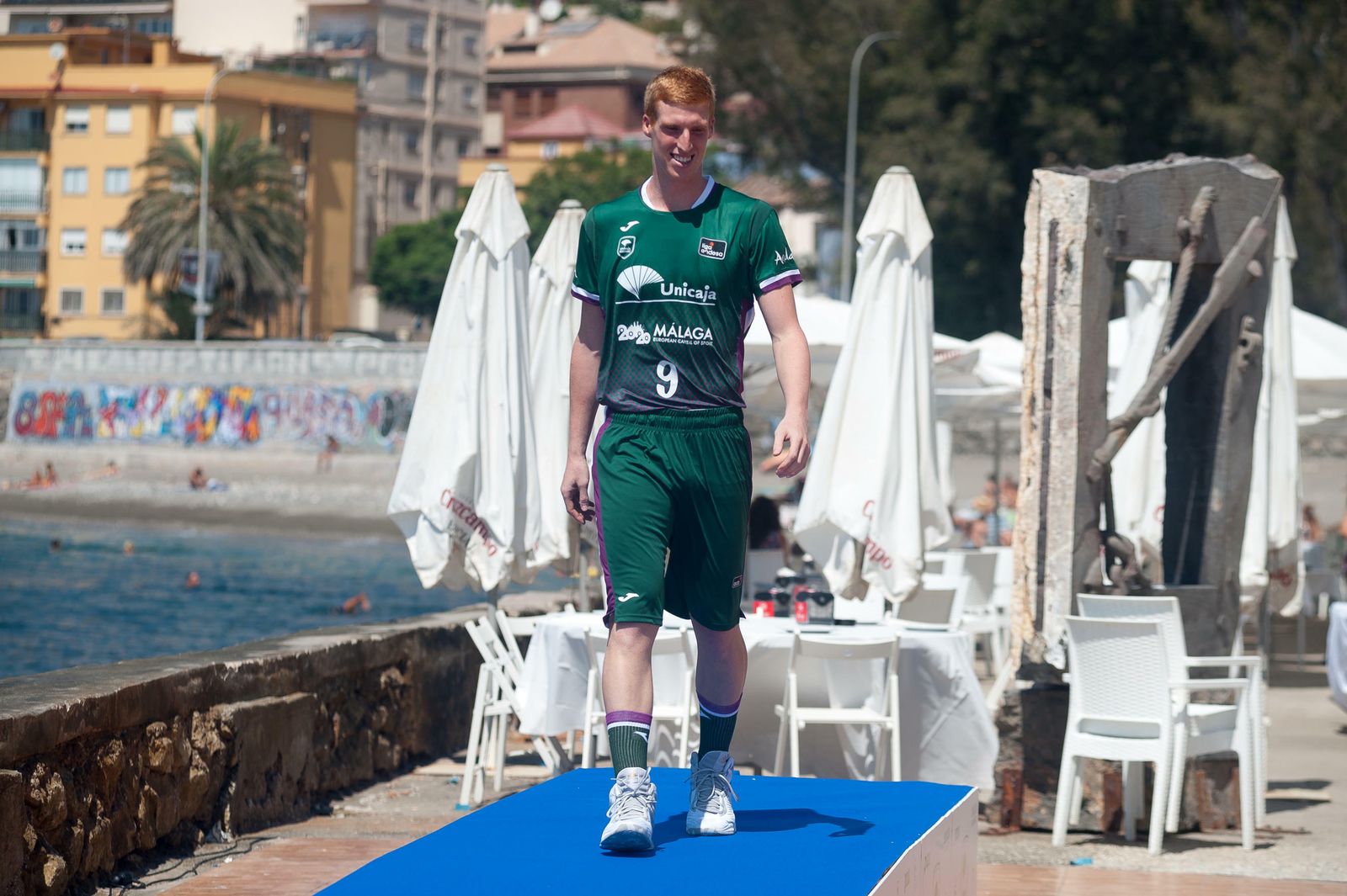 Las camisetas del Unicaja nuevas, en fotos