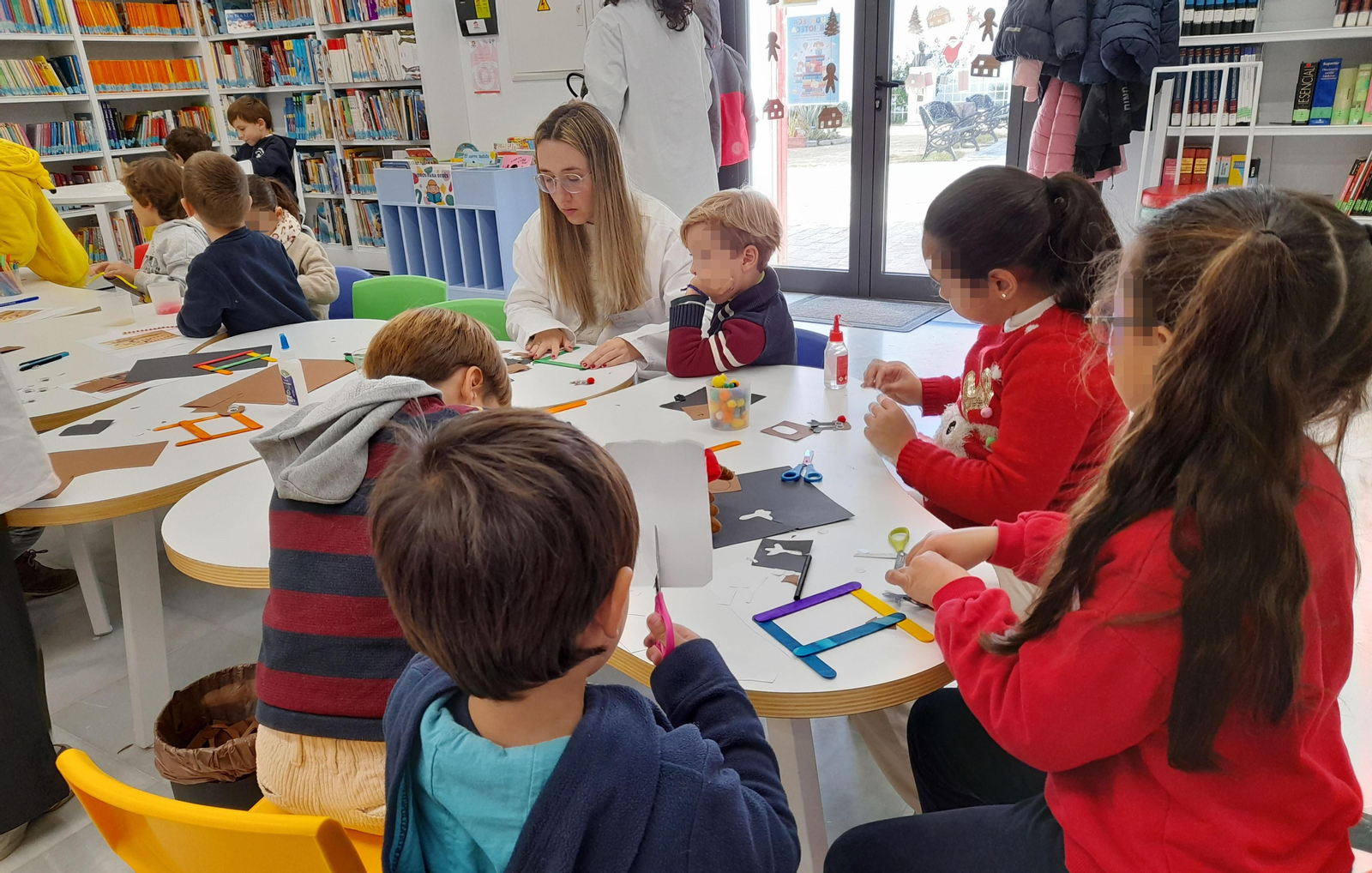 Tomares pone en marcha una ludoteca durante las vacaciones escolares de Navidad