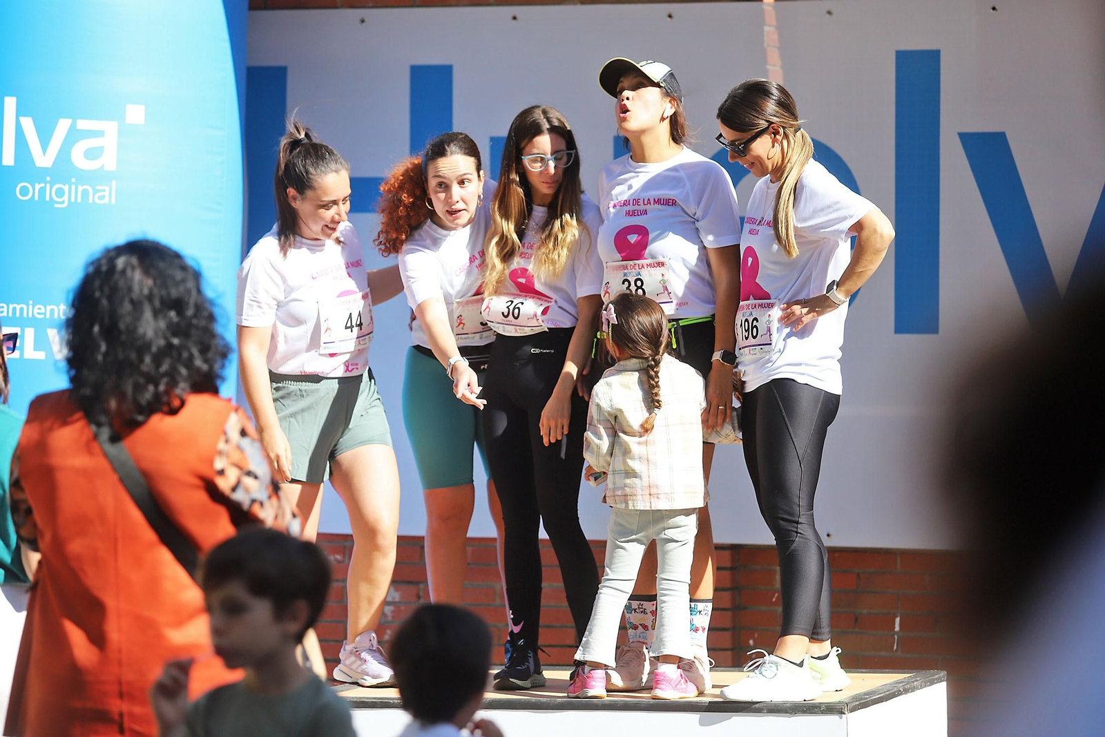 Imágenes de la Carrera de la Mujer Huelva 2023