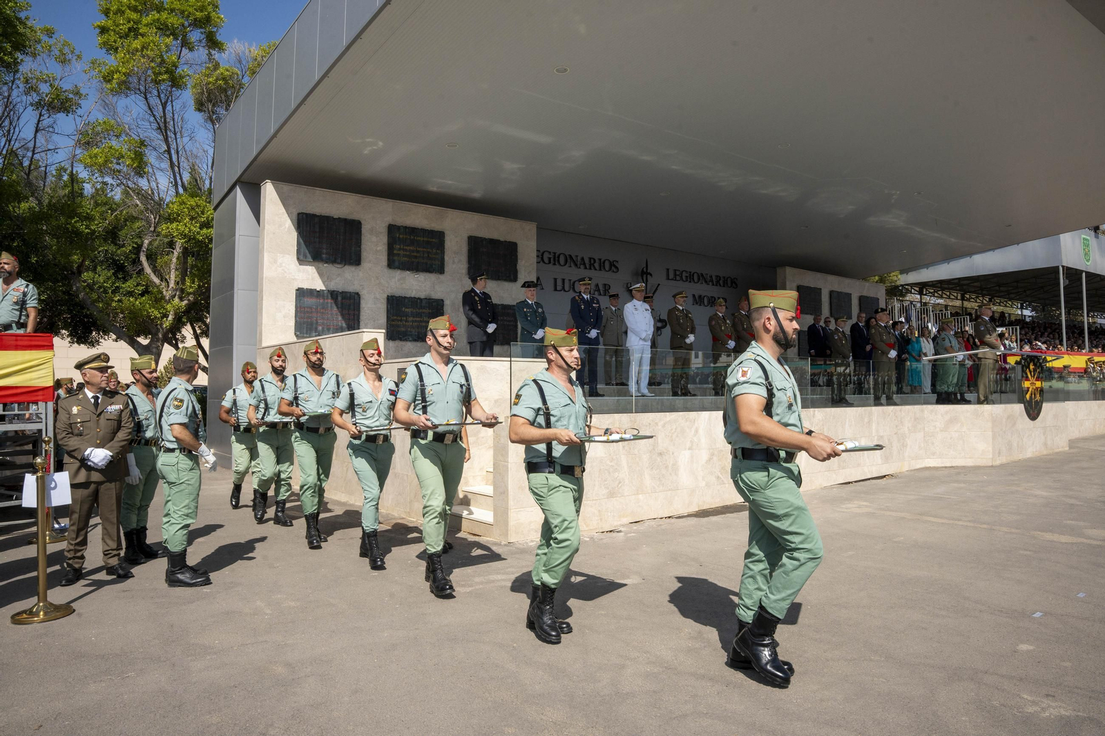 El CV (105) aniversario fundacional de la Legión
