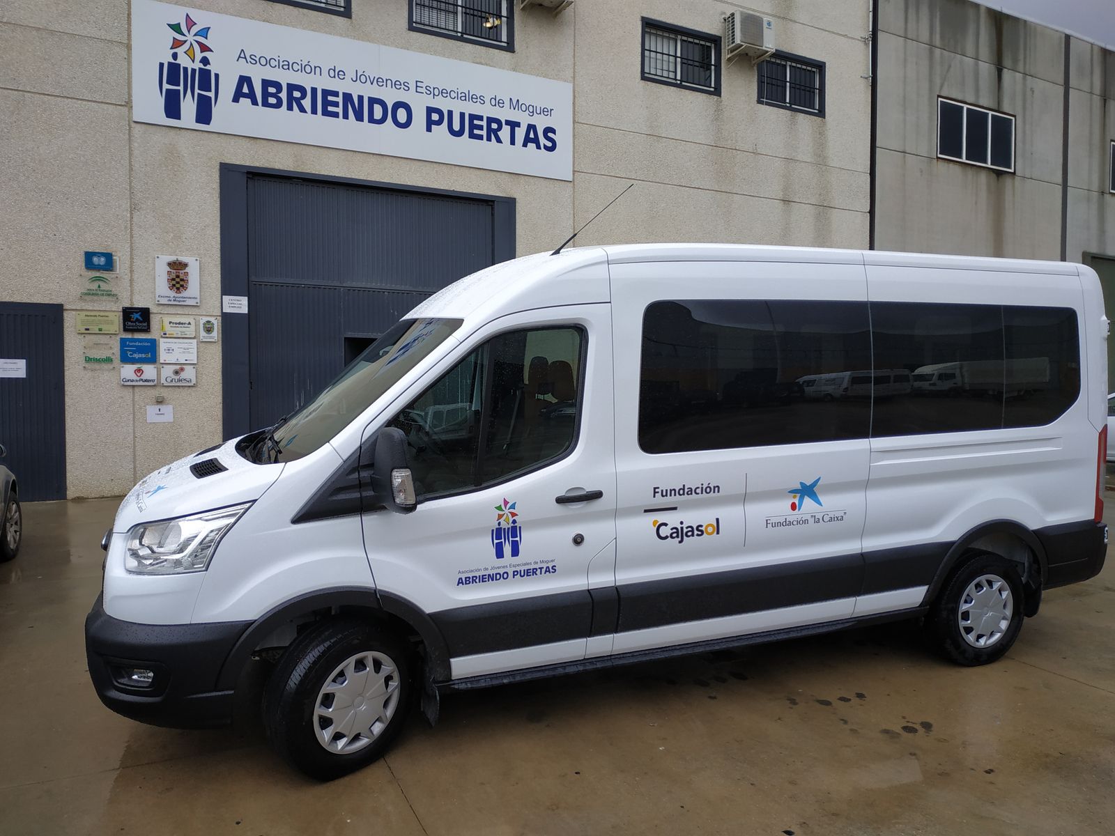 Vehículo adaptado adquirido.