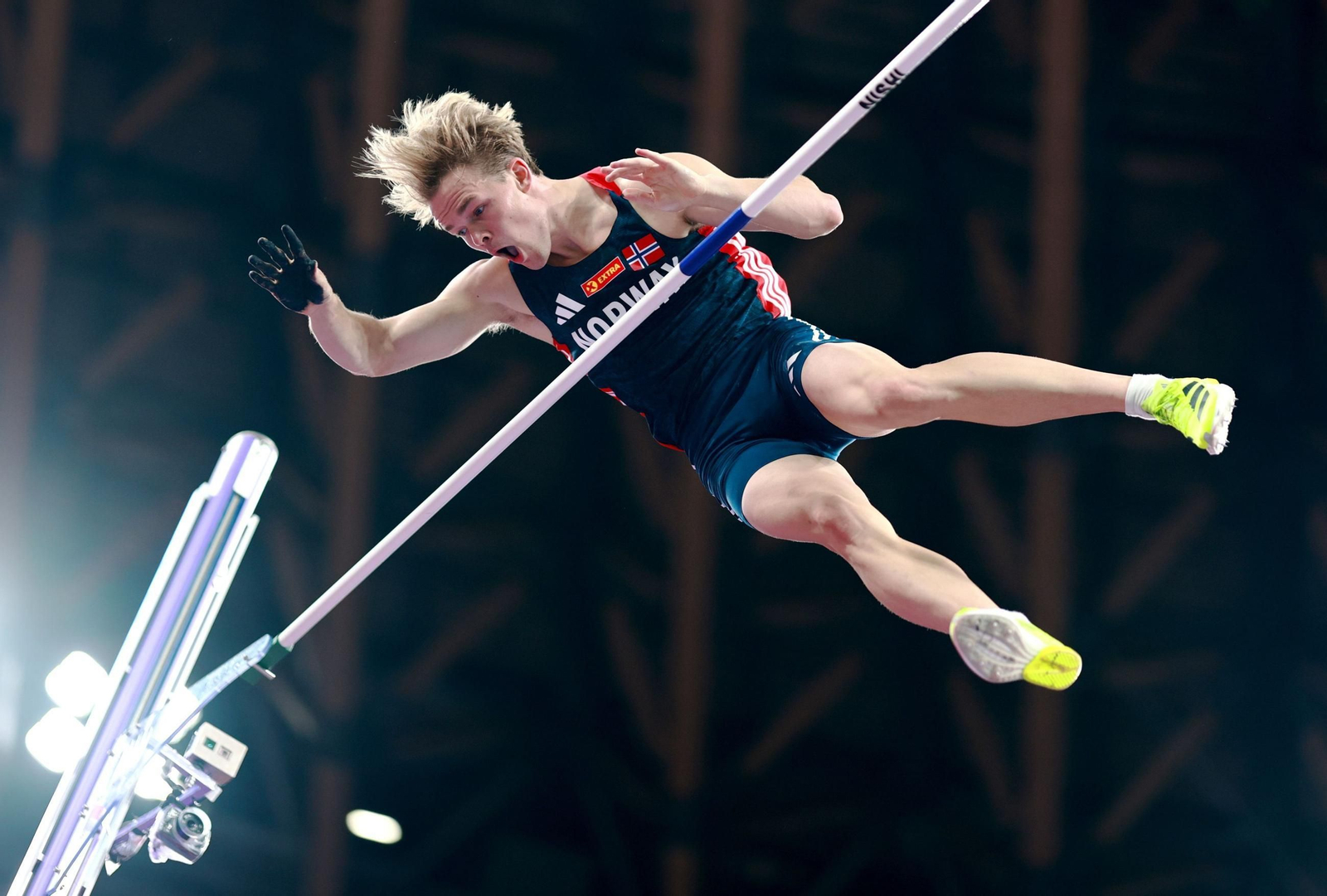 Las fotos del récord mundial de Duplantis y del resto de la jornada