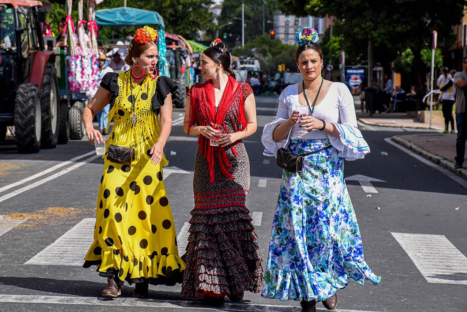 Imágenes de los carros de la Hermandad del Rocío de Huelva