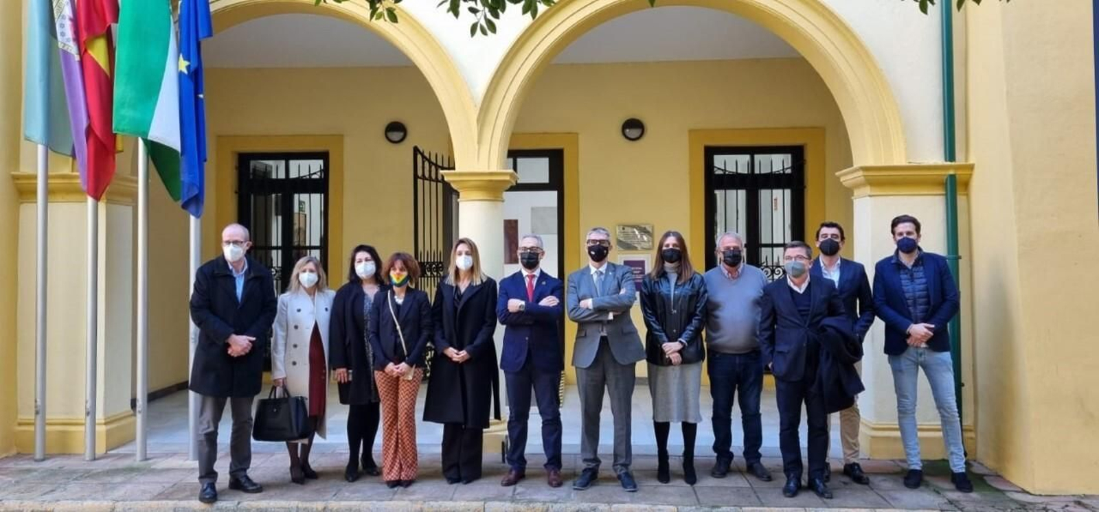 Los participantes en la firma del acuerdo