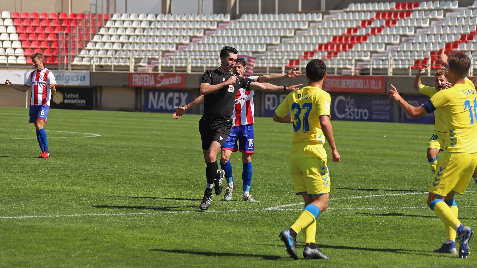 Las fotos del Algeciras - Las Palmas Atlético