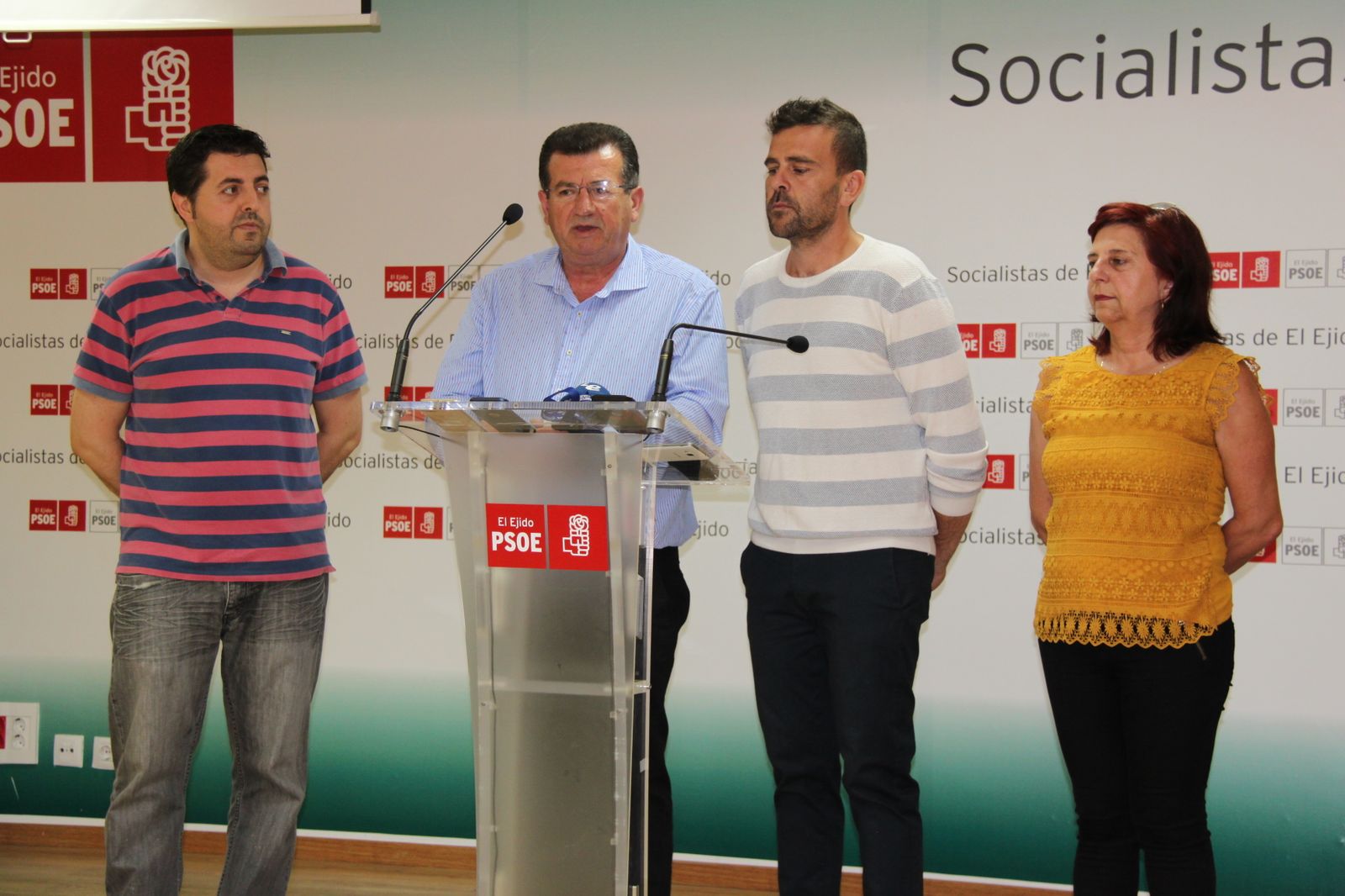 José Miguel Alarcón, junto a Desiderio Enciso, Concepción López y José Antonio Rubio