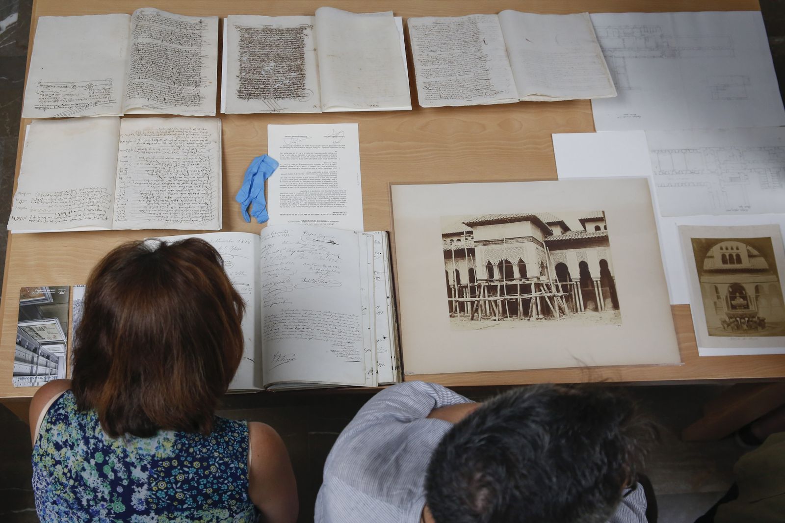 La Alhambra abre su caja fuerte