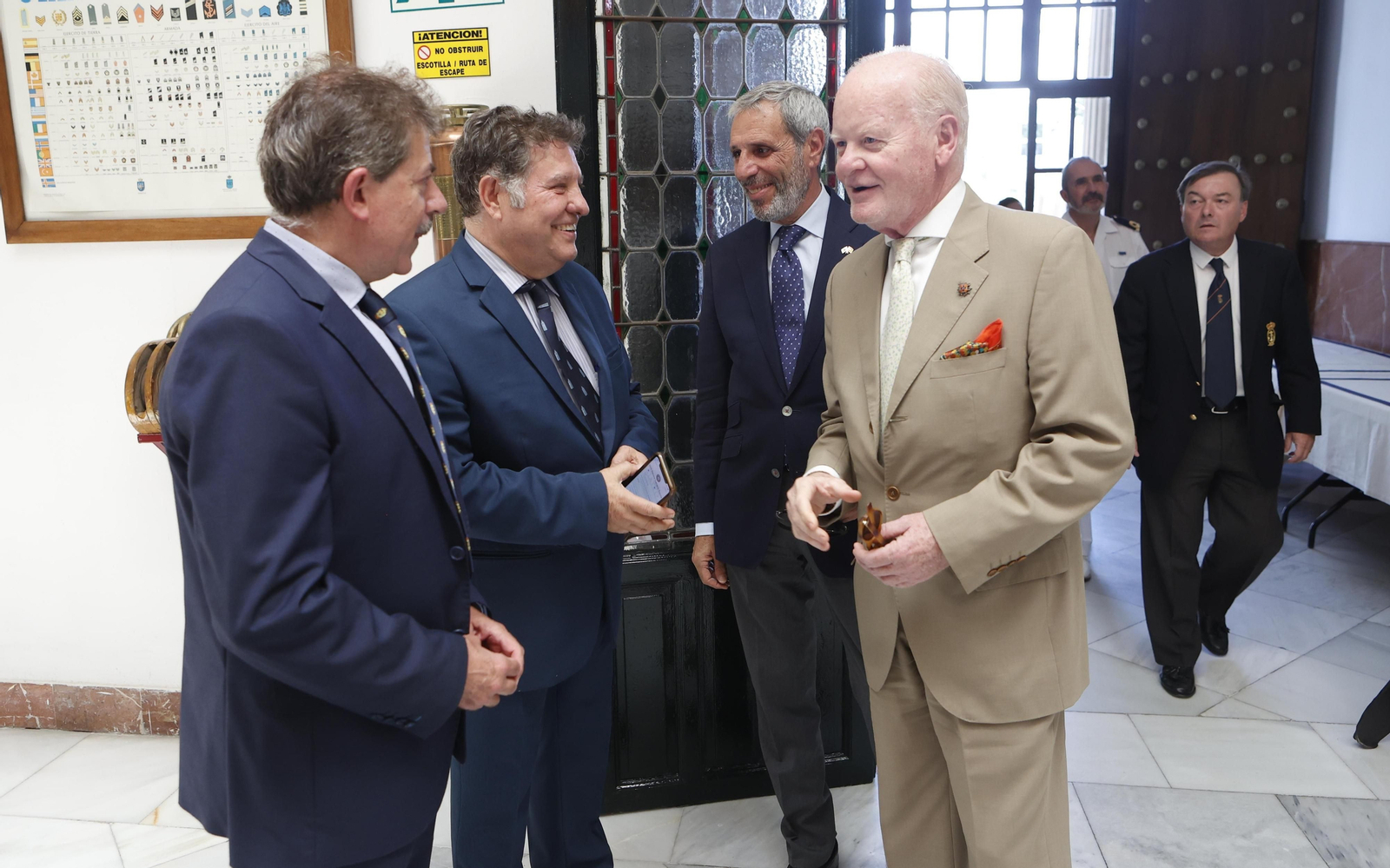 Entrega de mando de la Comandancia Naval de Sevilla al capitán de navío José Daniel González-Aller Lacalle