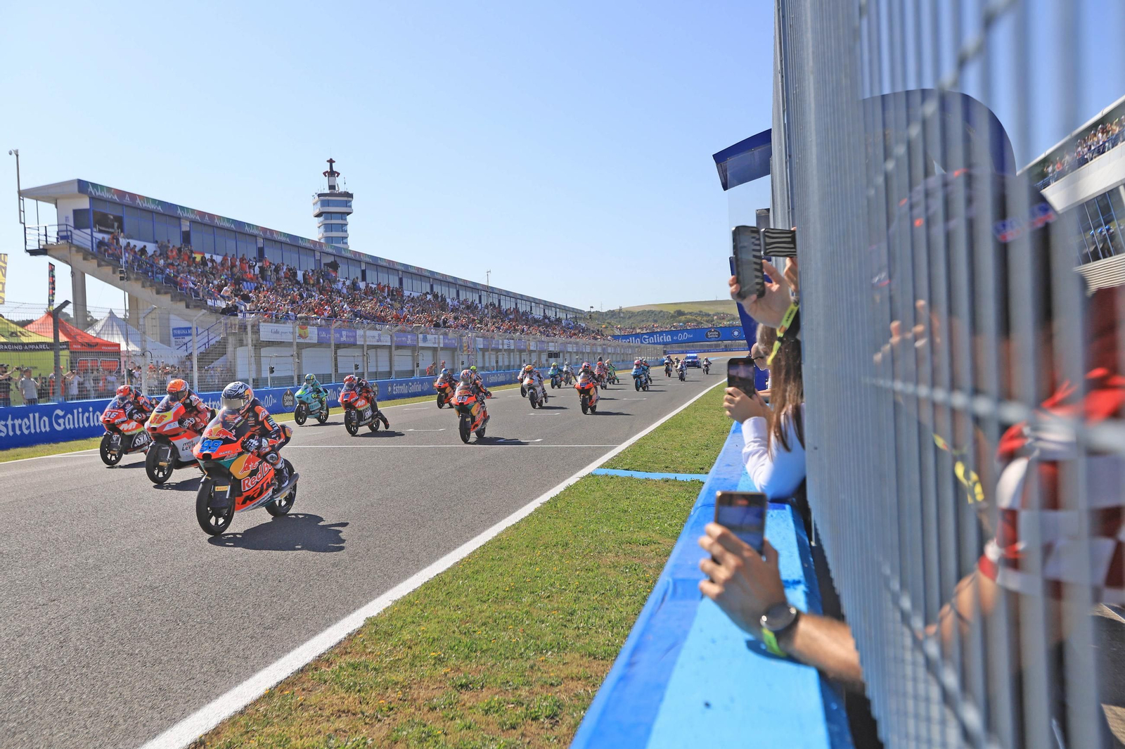 Imágenes de Moto3 en el Gran Premio de Jerez 2025