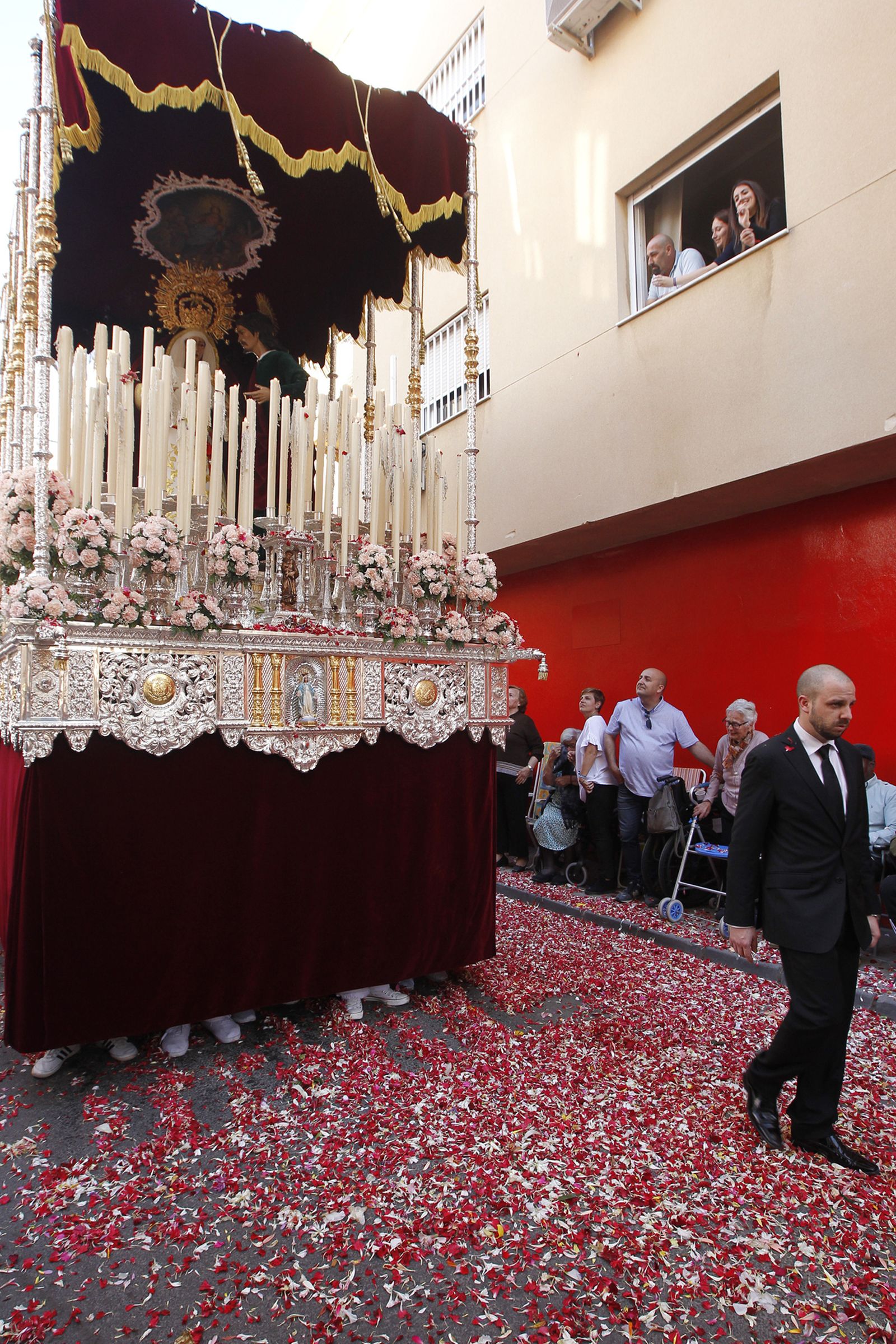 Imágenes de la Procesión de Coronación. Barrio de Los Molinos. Semana Santa Almería 2019