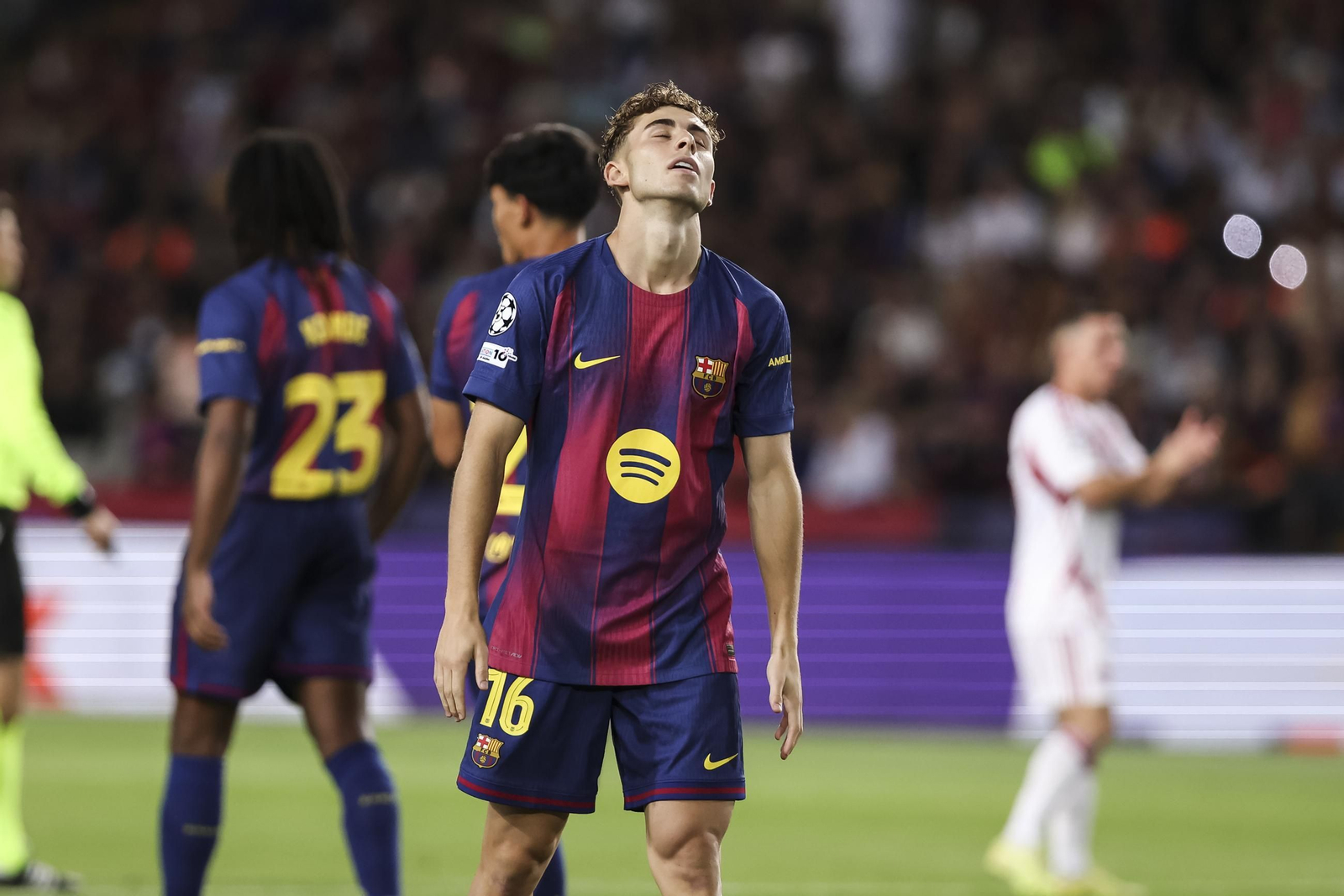 Las fotos del Barcelona-Olympiacos