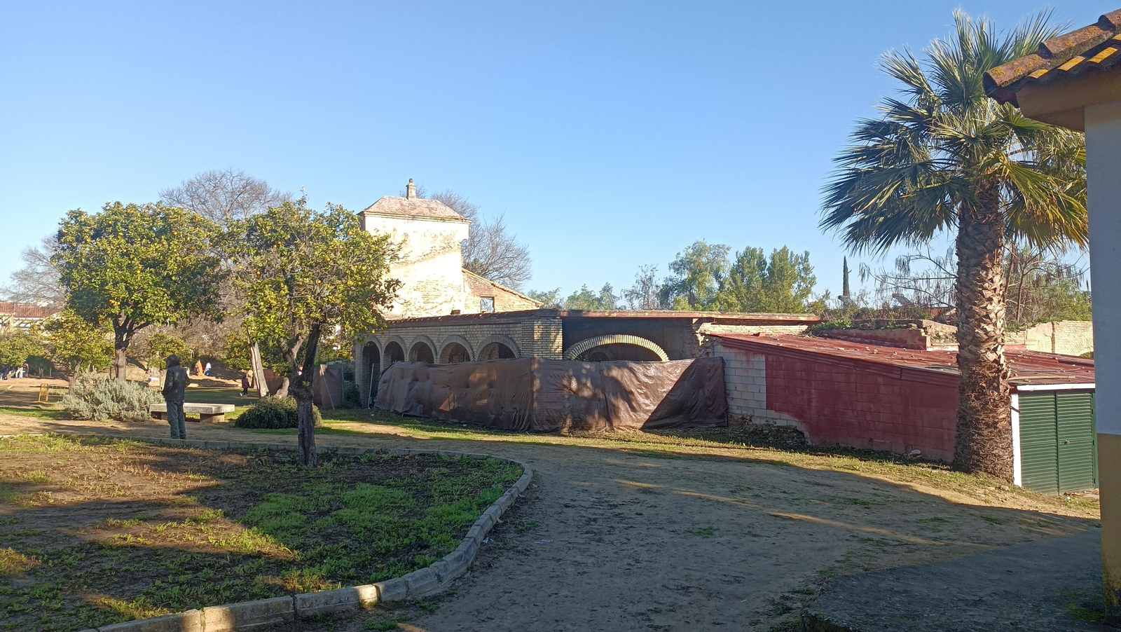 El parque El Pandero tiene las ruinas de un cortijo en el centro.