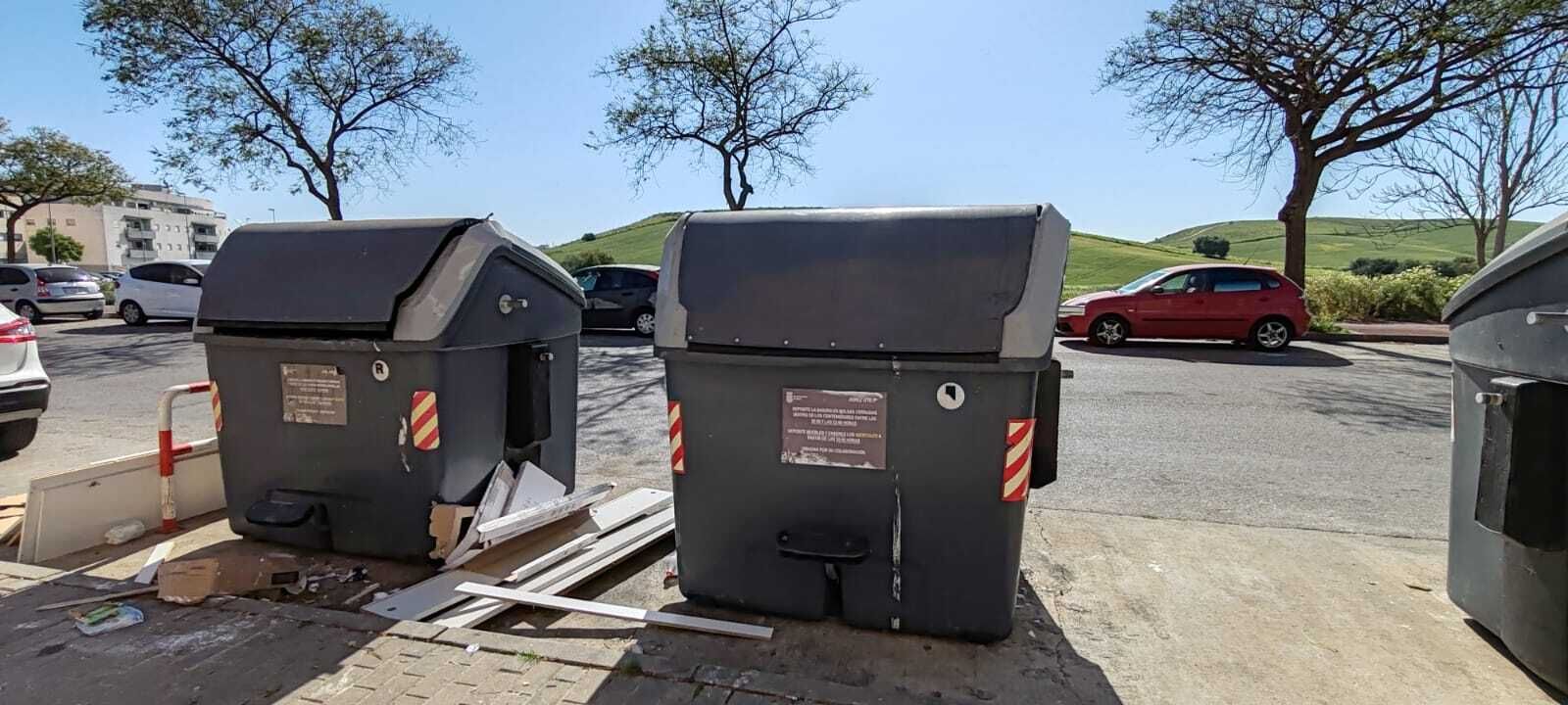 La zona sur de Jerez: ¿un campo de basura y malas hierbas?