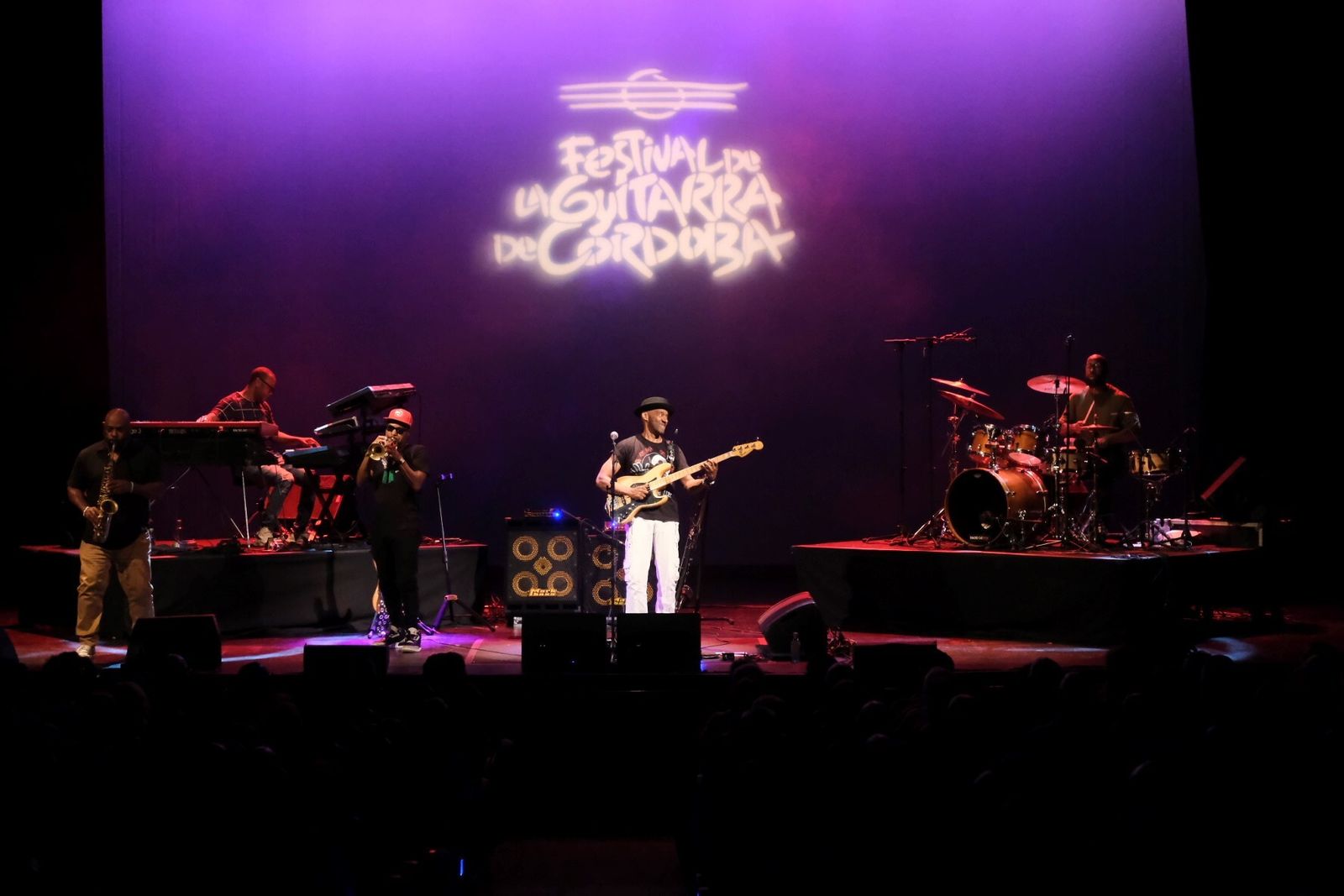El concierto de Marcus Miller en el Festival de la Guitarra de Córdoba, en imágenes