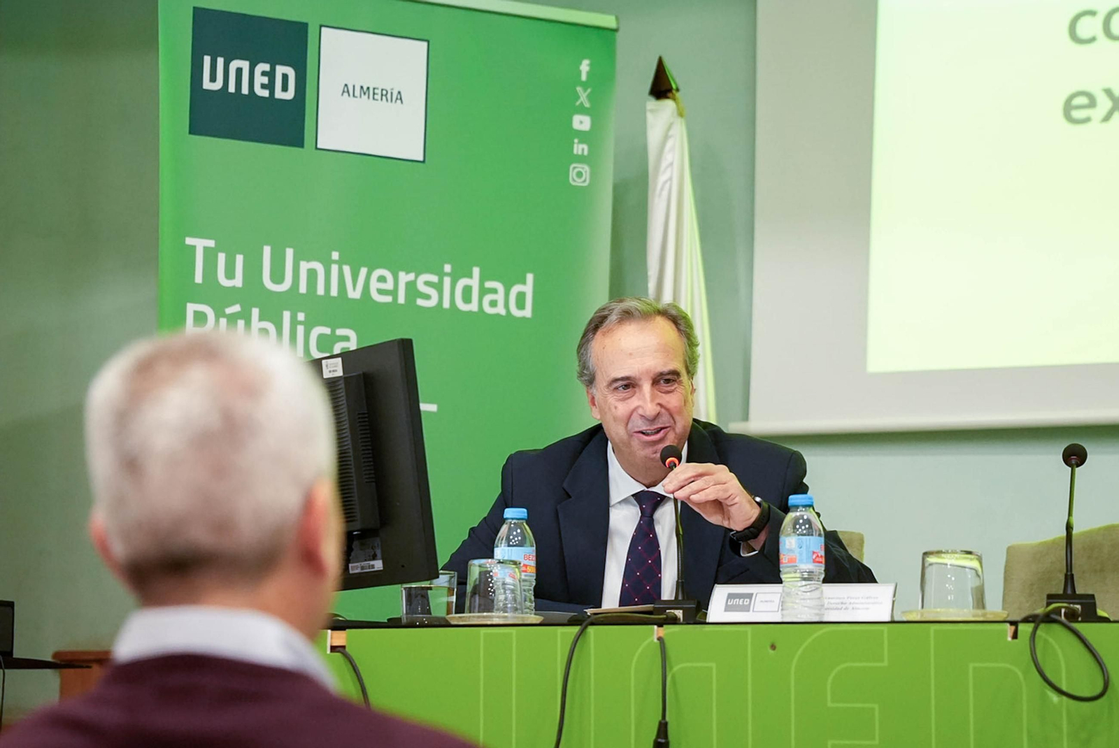 Las imágenes de la III Jornada de Tráfico, Seguridad Vial y Medicina Legal de la UNED de Almería