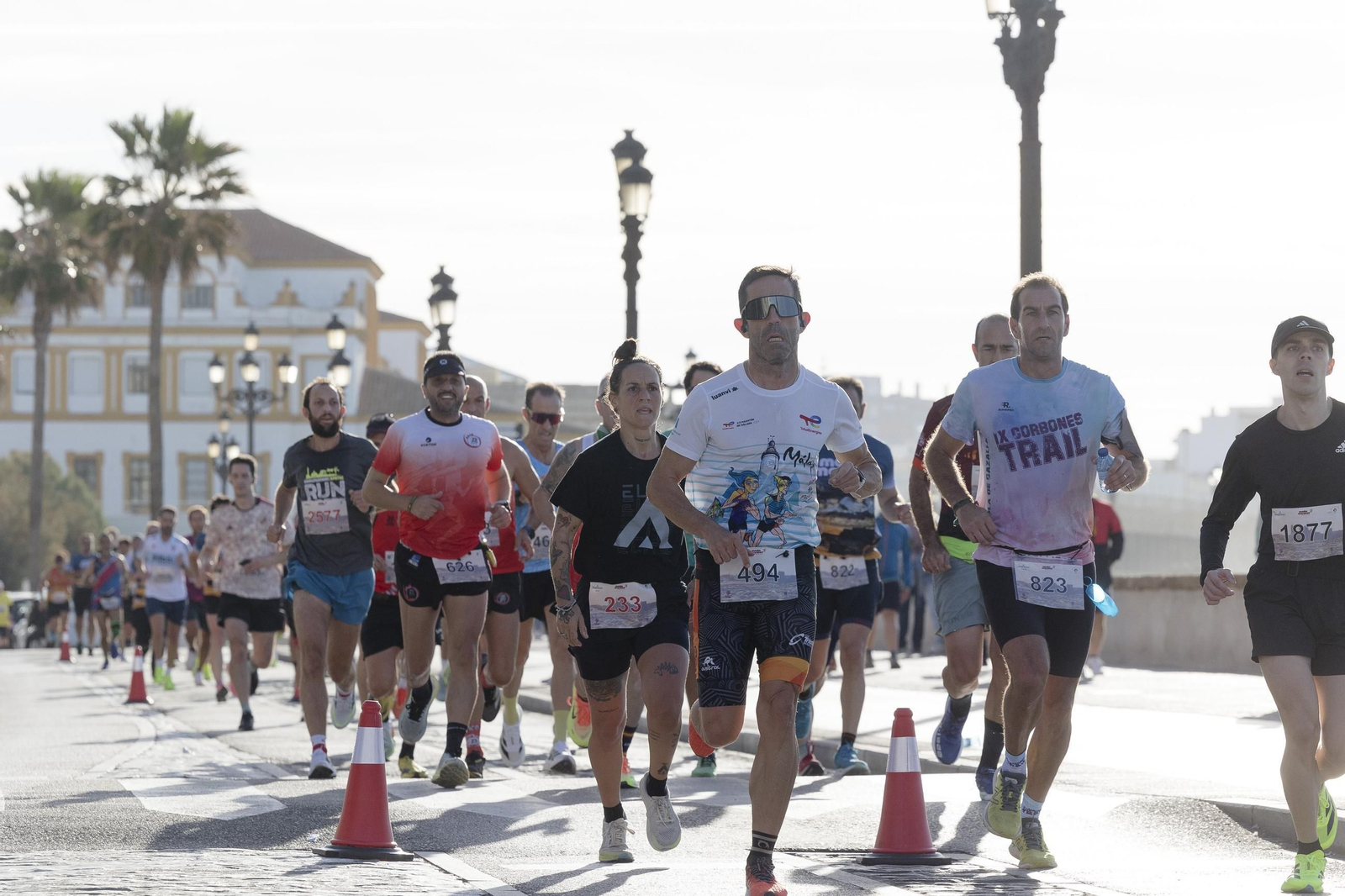 Búscate en las imágenes de la "II Media Maratón Ciudad de Cádiz"