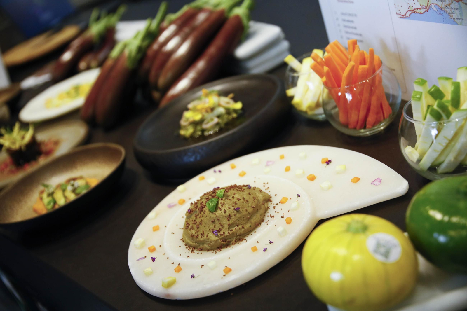 Las imágenes de una nueva variedad de berenjena en Almería