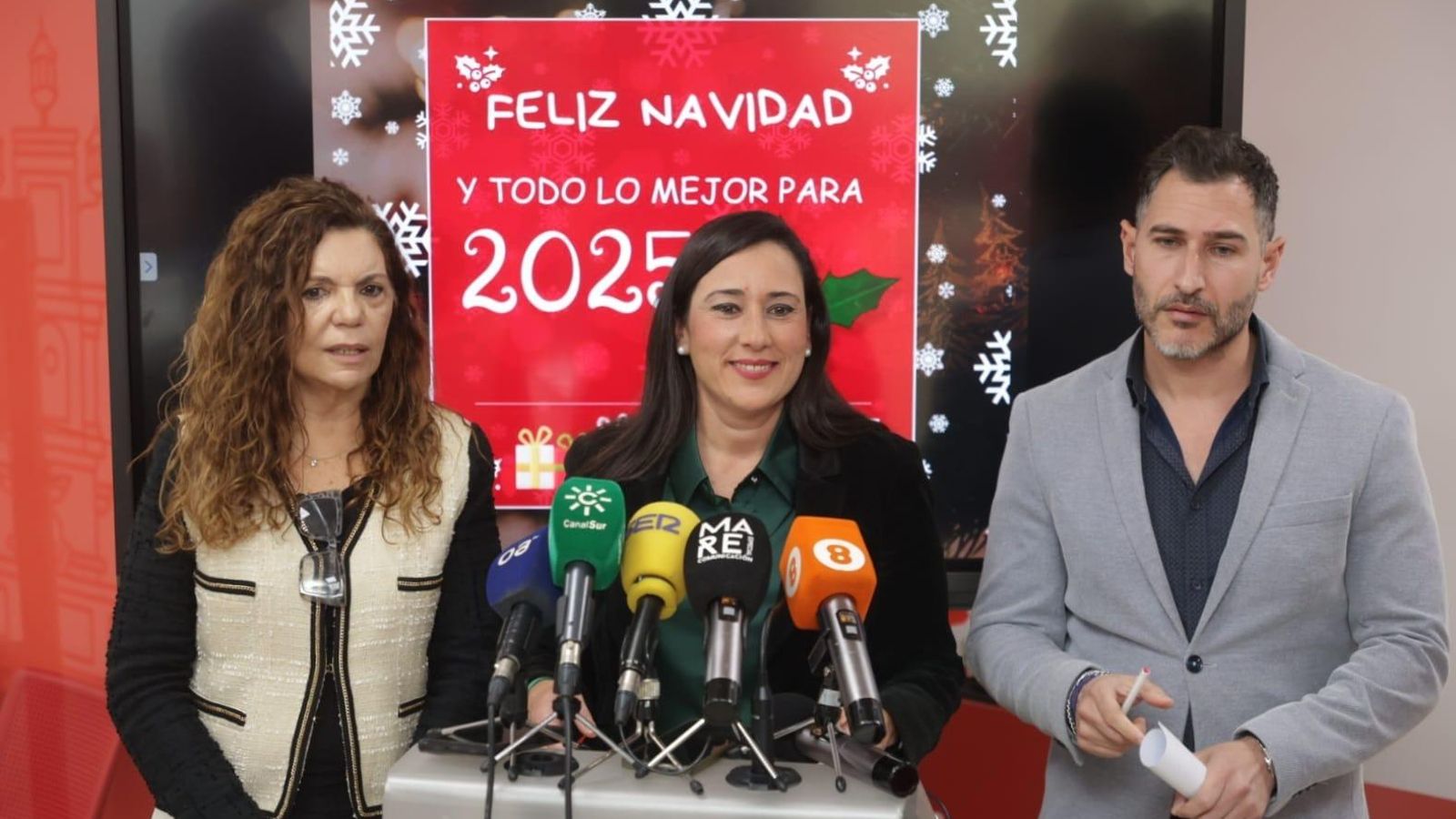 Paqui Pizarro, Rocío Arrabal y Fran Fernández.