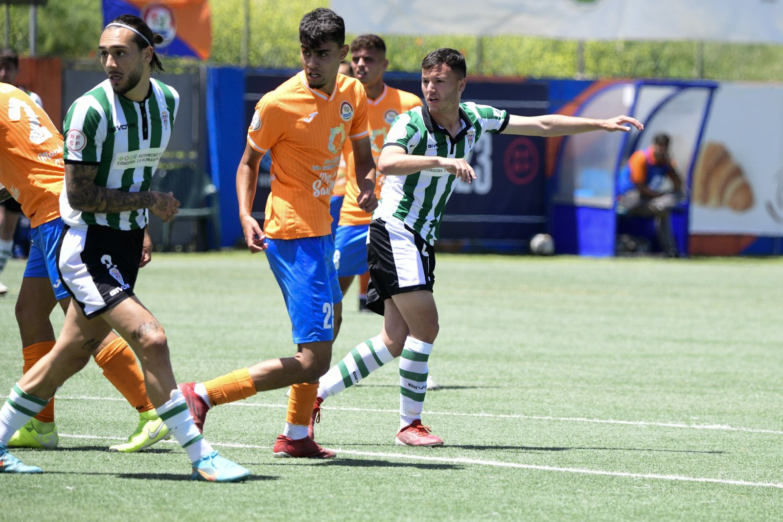 Las imágenes del empate del Córdoba CF en su visita al Panadería Pulido