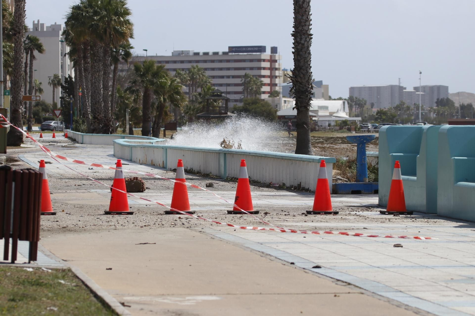 Los efectos del temporal de Levante en La Línea