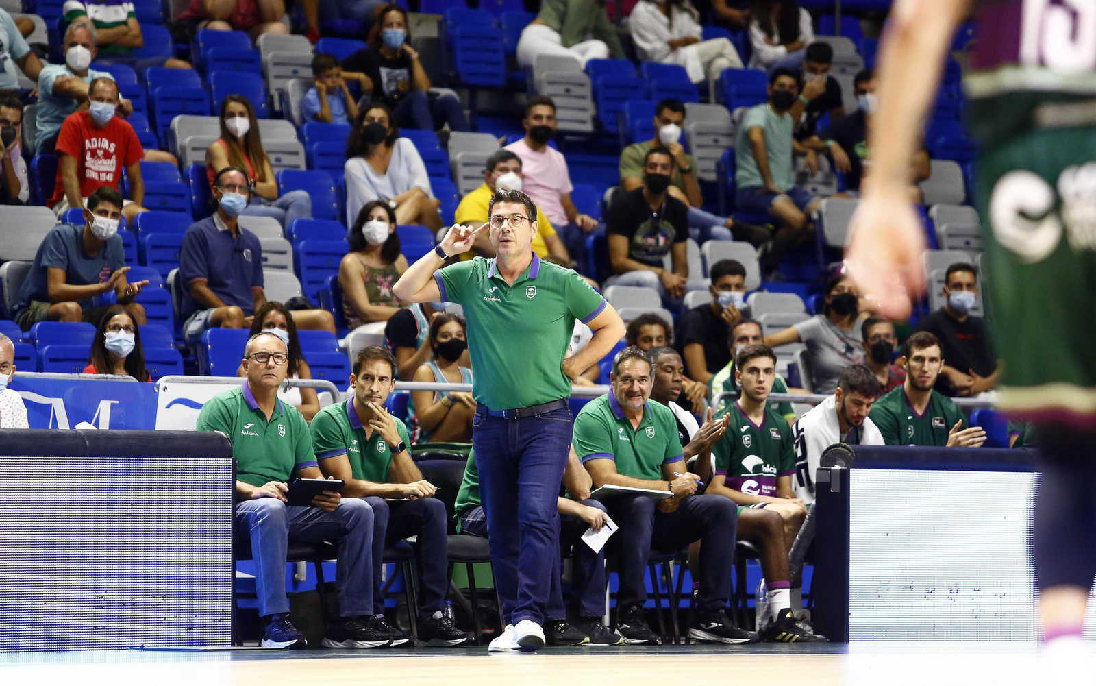 Fotis Katsikaris contempla el duelo. Fotis Katsikaris contempla el duelo.