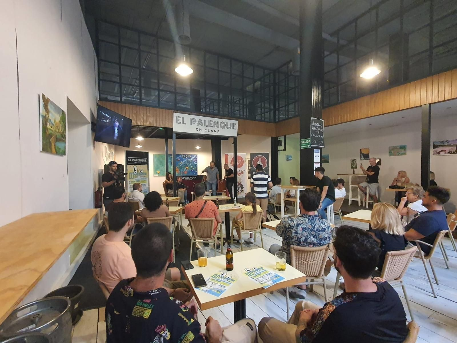 La presentación de este evento tuvo lugar en El Palenque