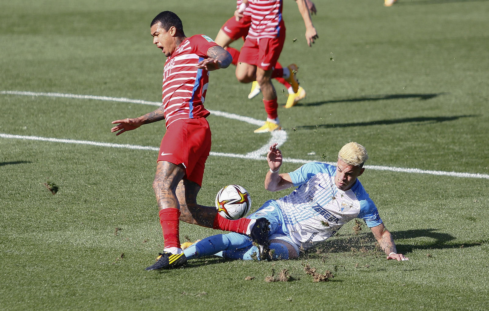 El Málaga CF-Granada, en fotos