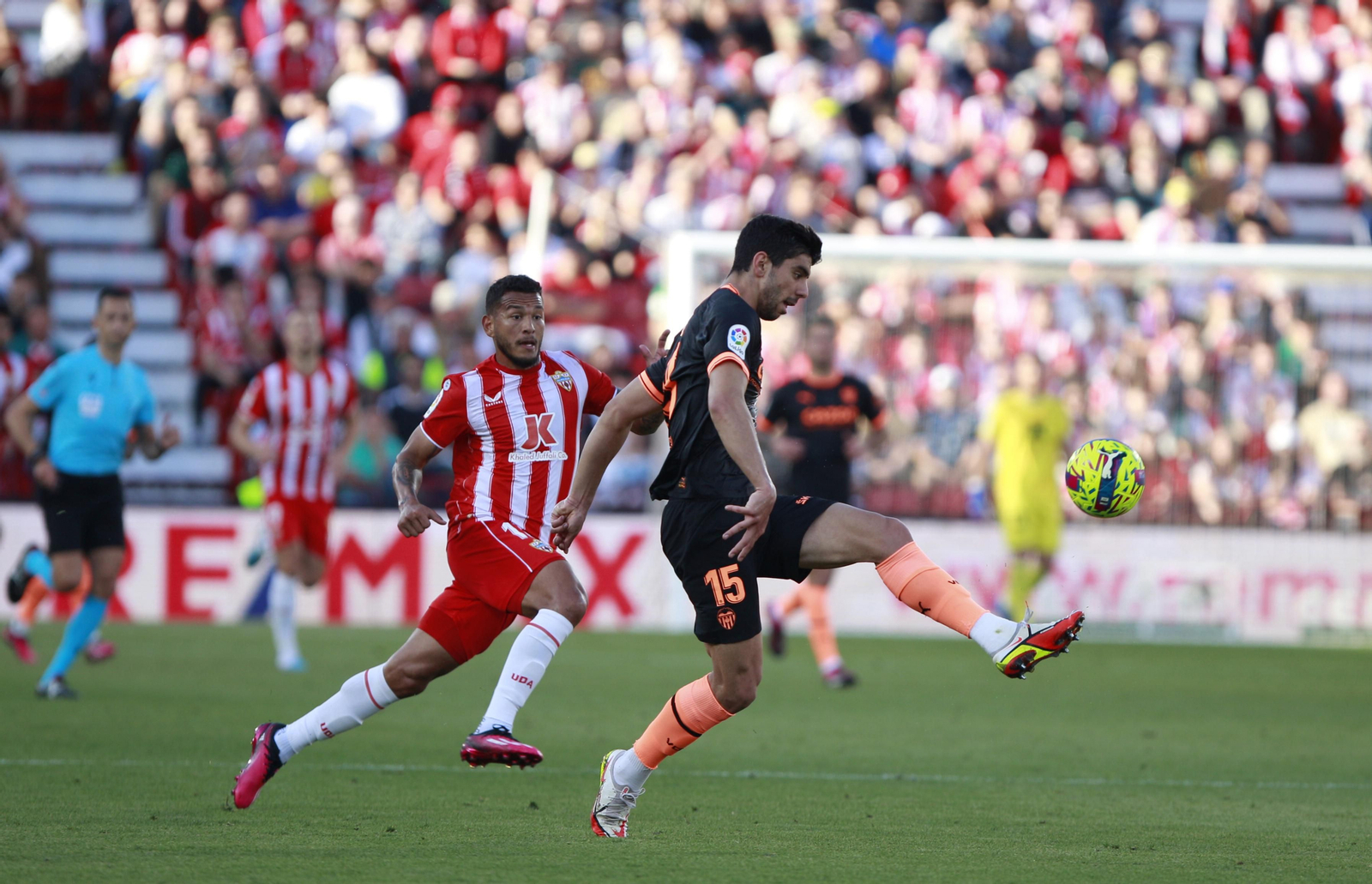 Fotogalería del partido de la Liga Santander, U.D. Almería-Valencia