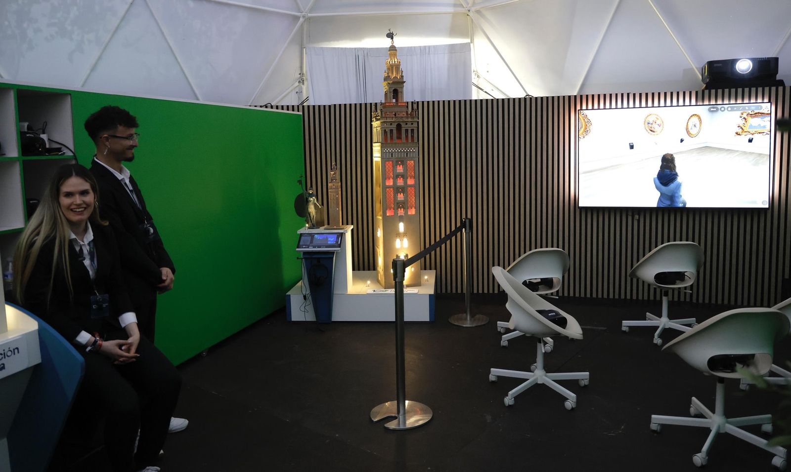 Las fotos de la gran cúpula de la Fundación Unicaja