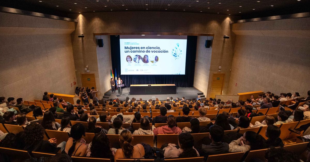 San Fernando conmemora con una jornada el Día de la Mujer y la Niña en la Ciencia