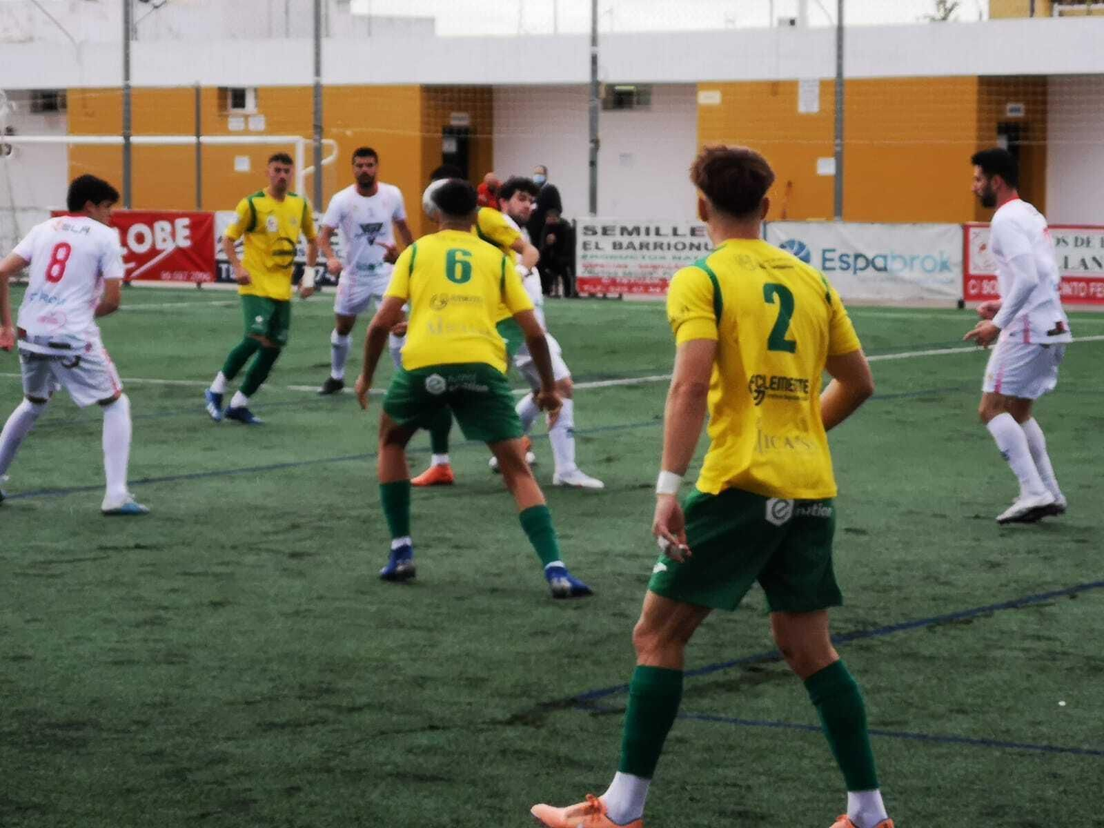 Un lance de juego en la victoria de la Unión frente al Antoniano