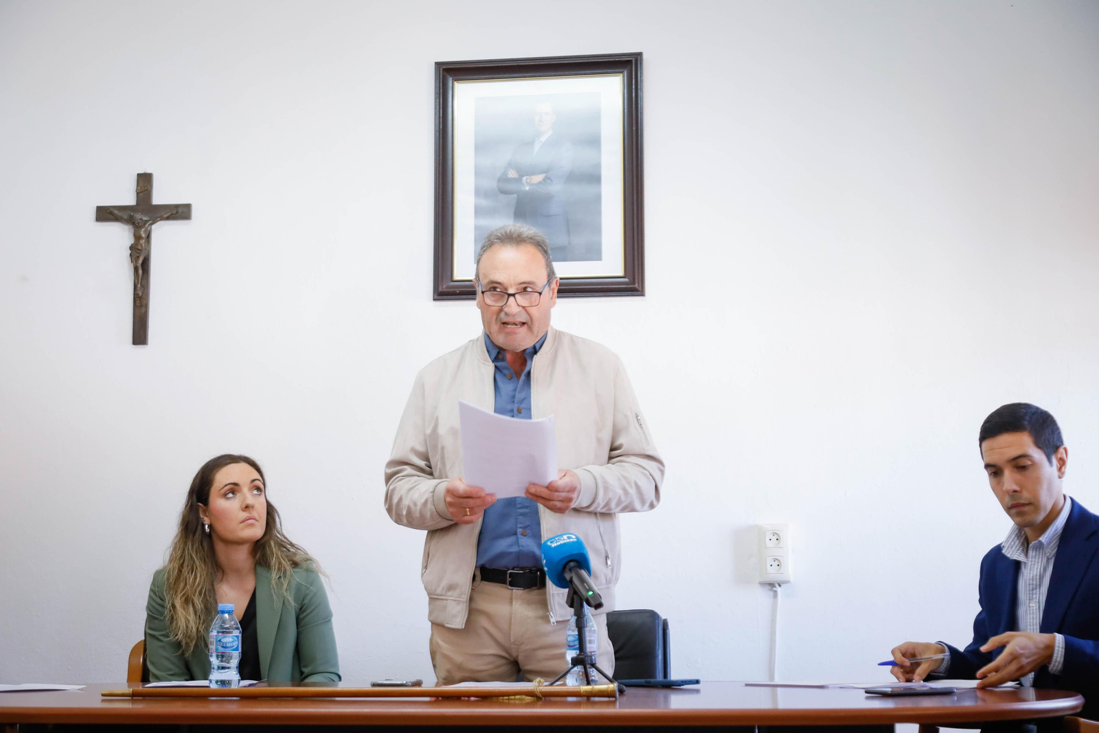 Imágenes de la moción de censura en Chercos