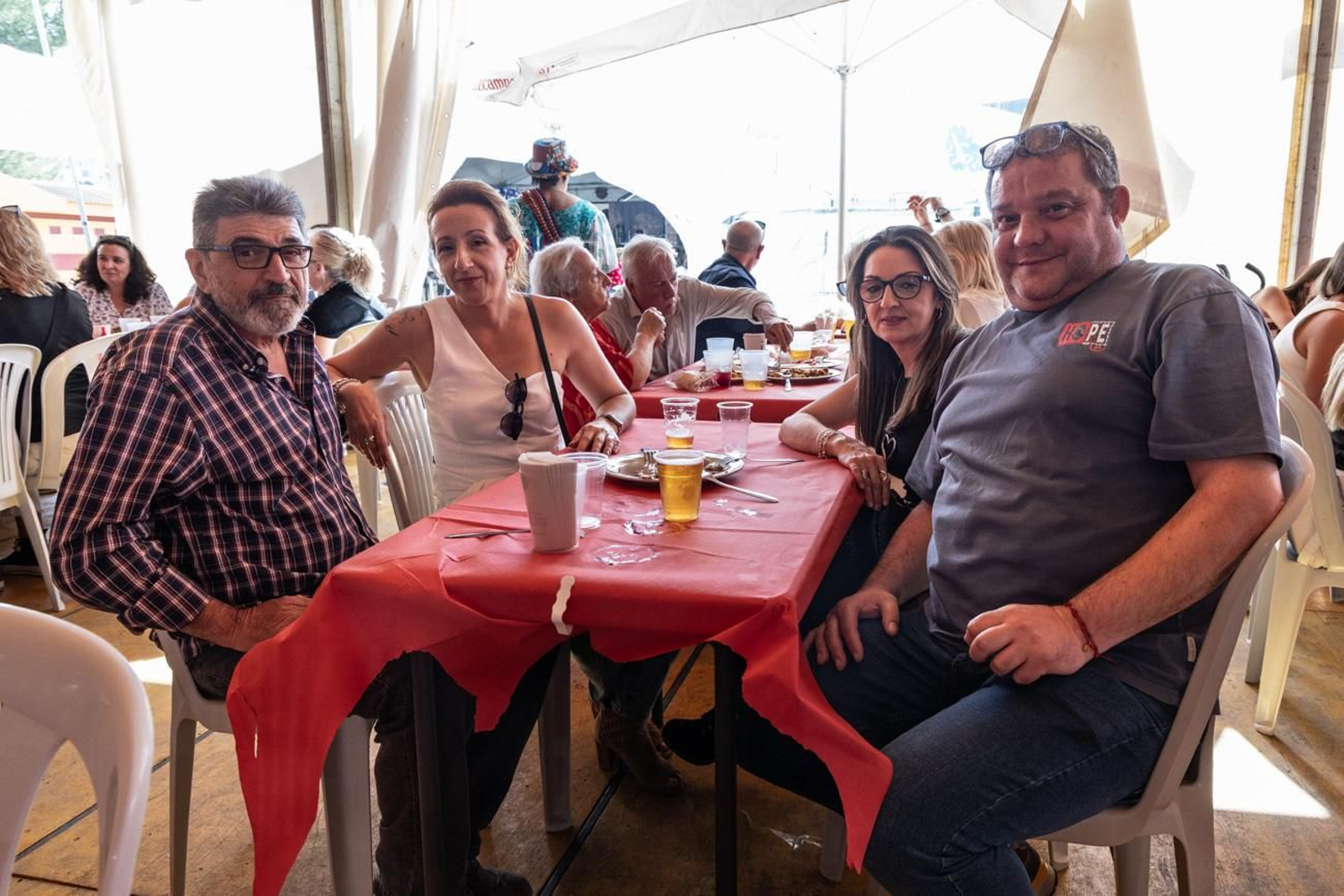 Las comidas de empresa se suceden en la Feria de San Lucas