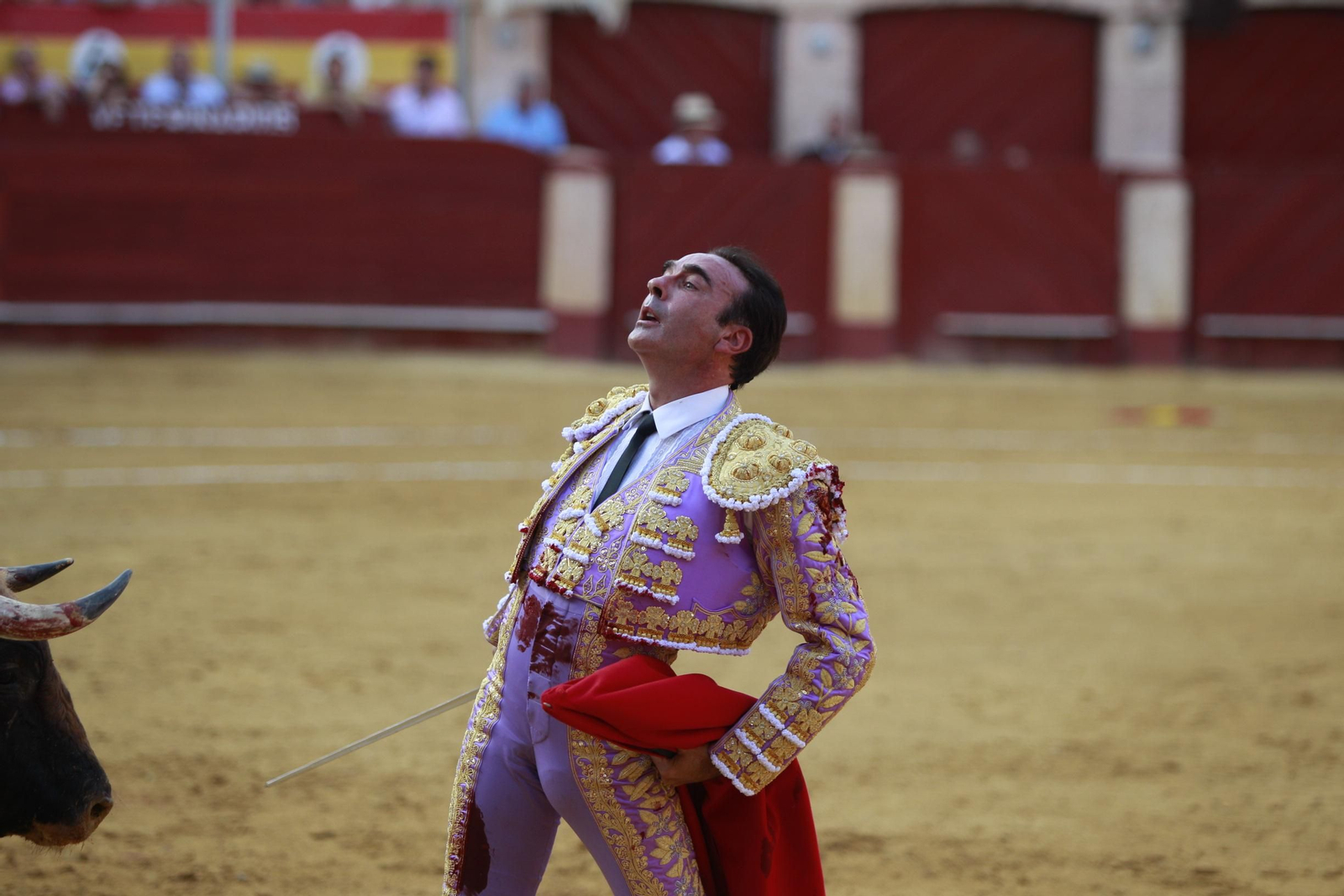 La despedida del torero Enrique Ponce de la Feria de Almería 2024, en imágenes