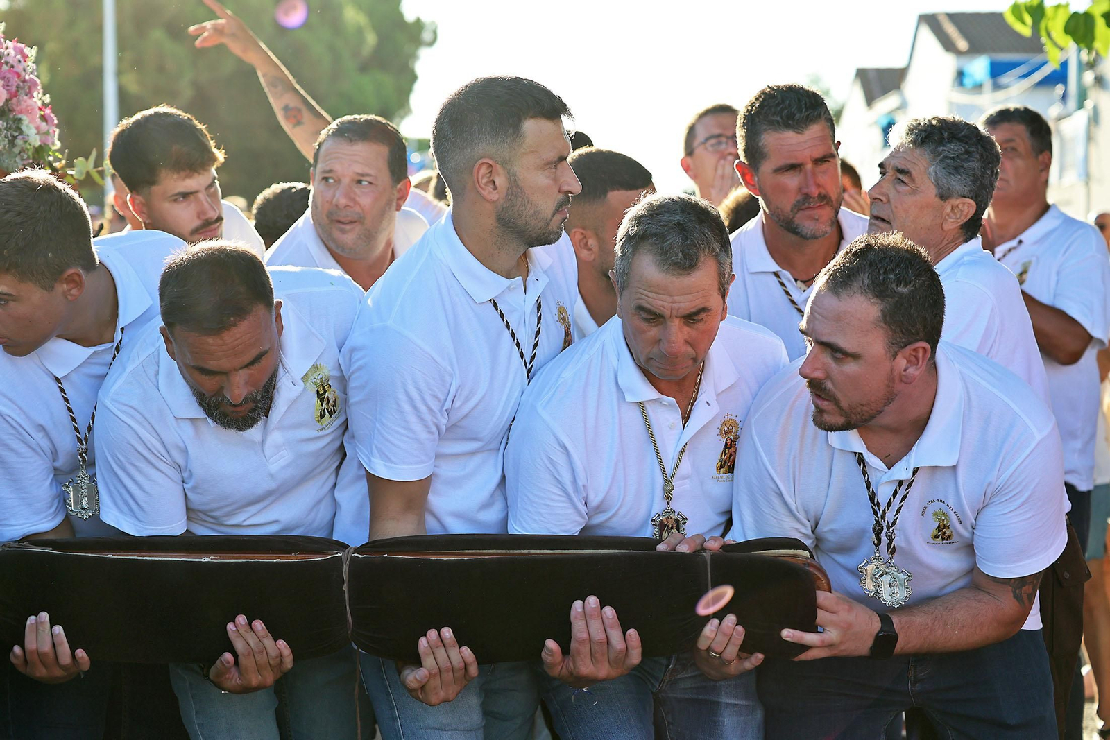 Imágenes de la Virgen del Carmen procesionando en Punta Umbría