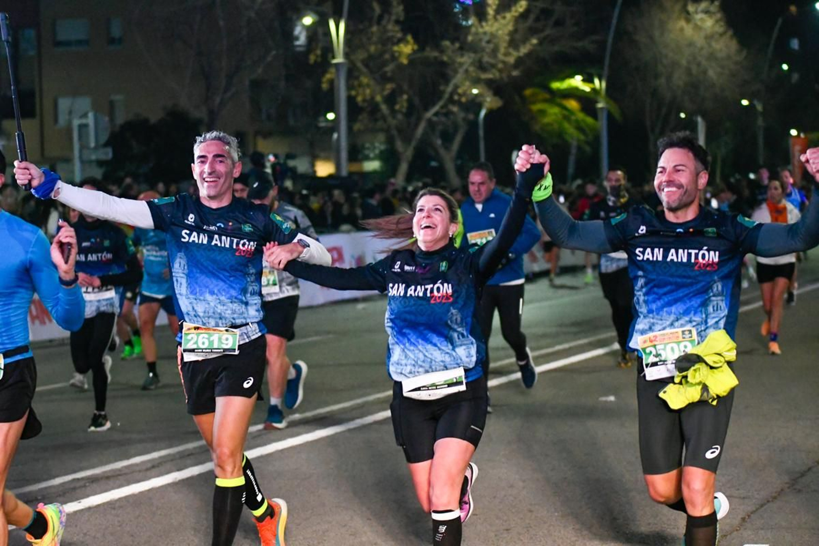 En imágenes: búscate en tu llegada a meta de la Carrera de San Antón 2025 (5)
