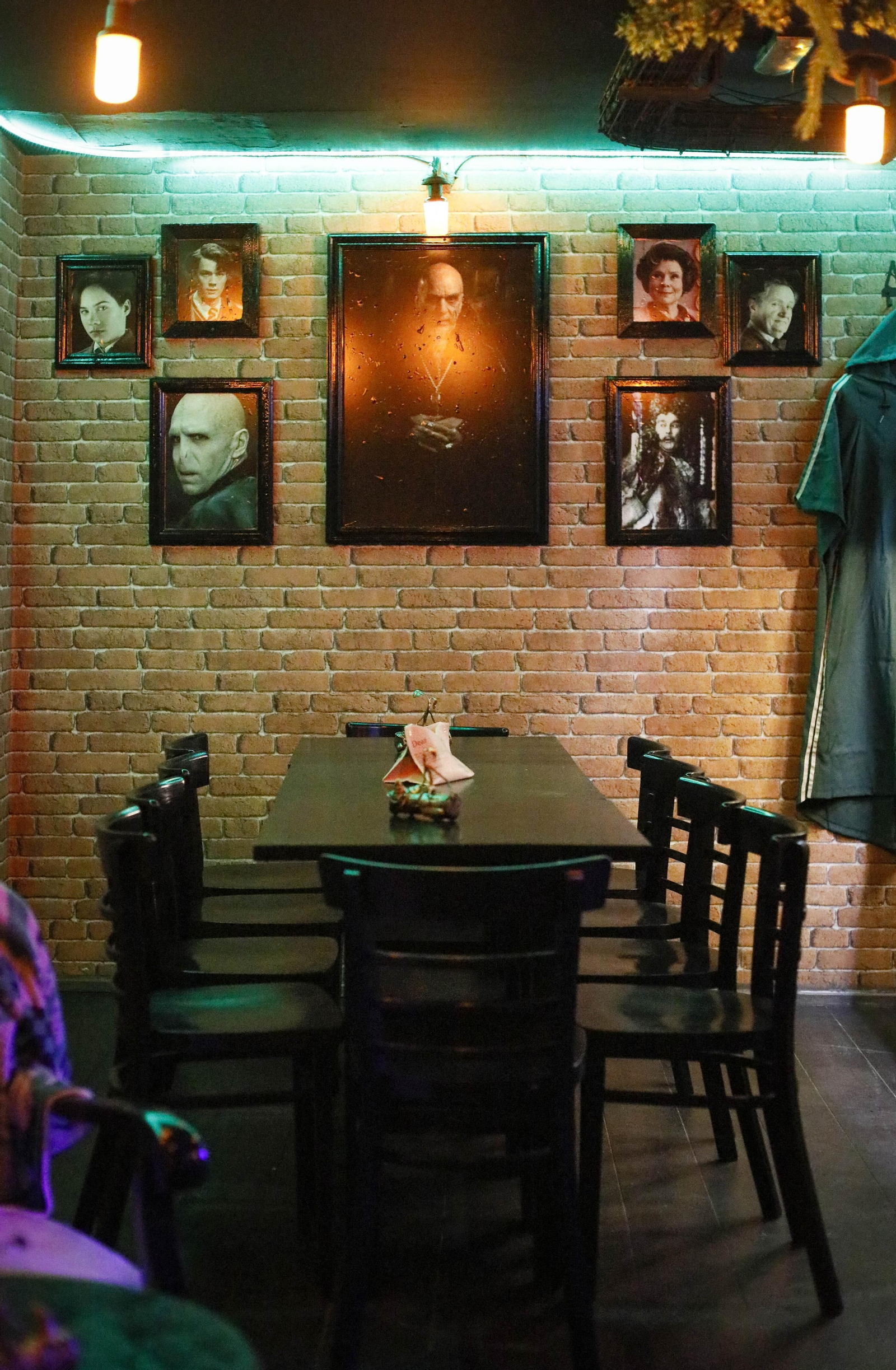 No es lugar para no magos abre en Almería, te lo contamos en imágenes