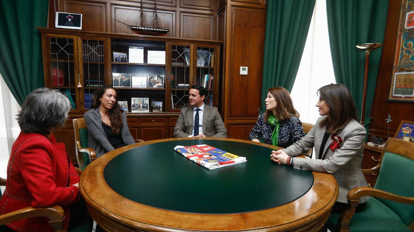 Encuentro en el despacho del presidente.