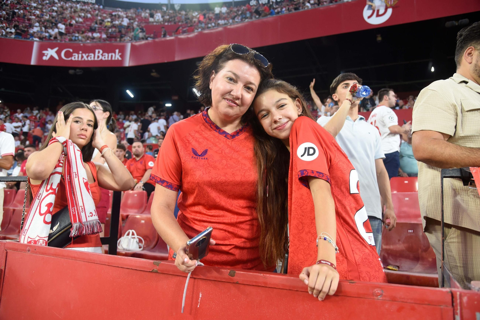 Búscate en las gradas del Pizjuán en el Sevilla Villarreal