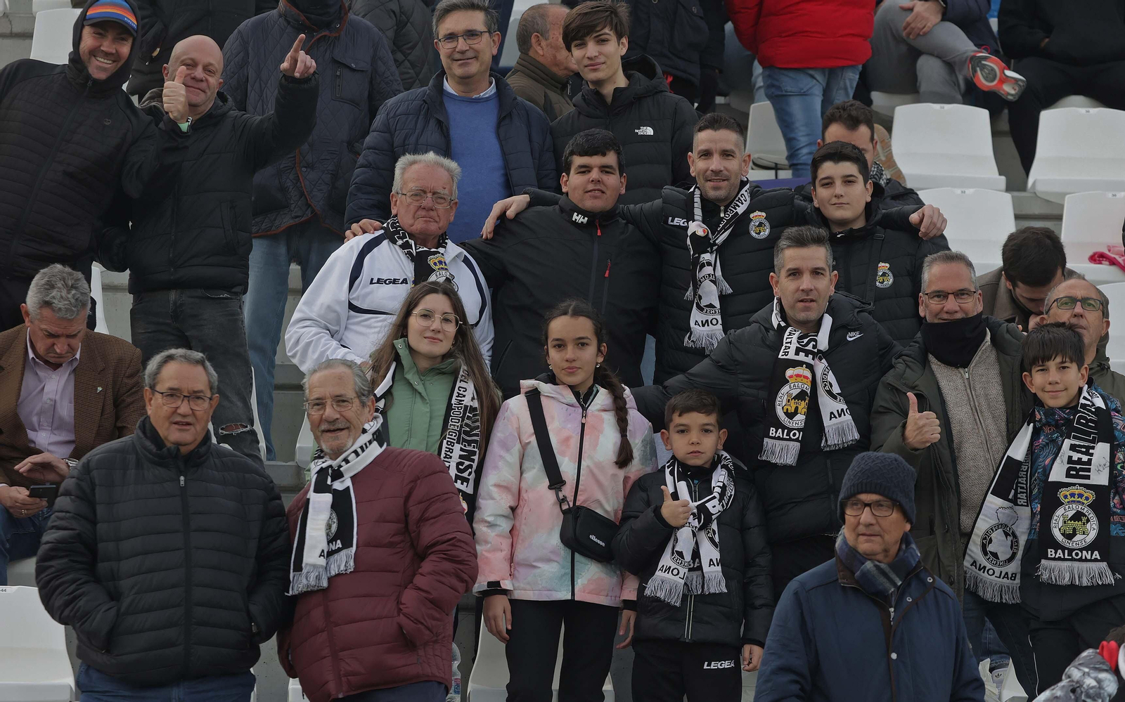 Búscate en el Ciudad de La Línea durante el Balona - Yeclano