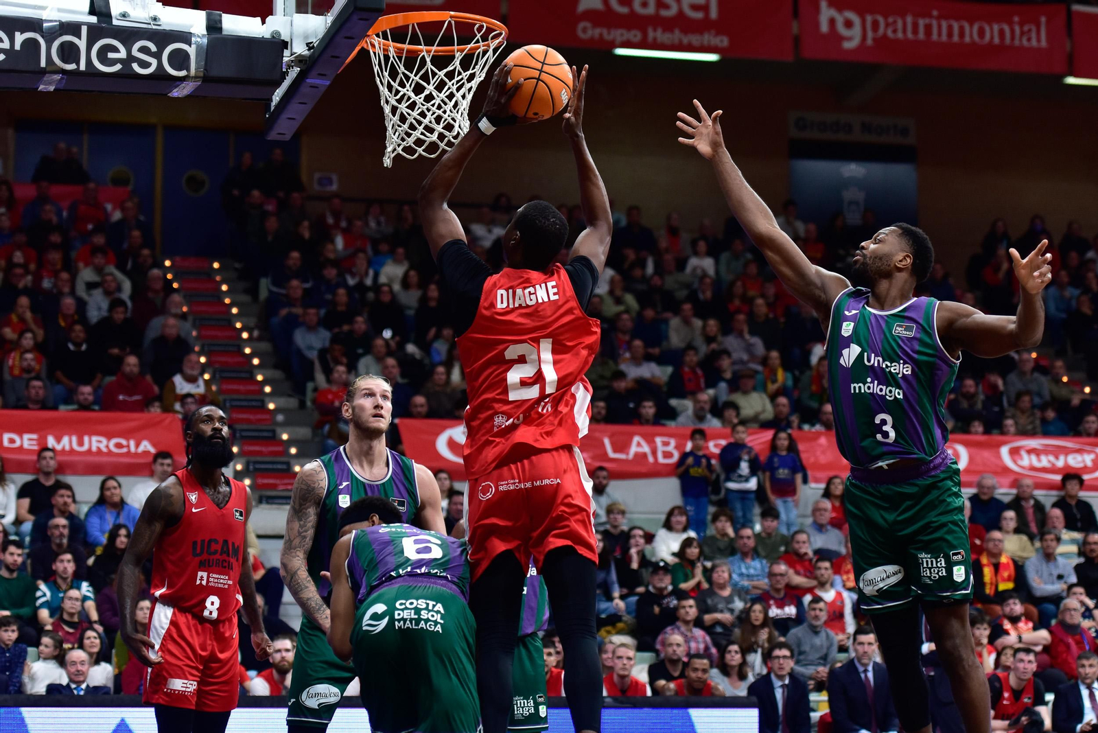 Melvin Ejim, sus cuatro años y seis títulos en Málaga