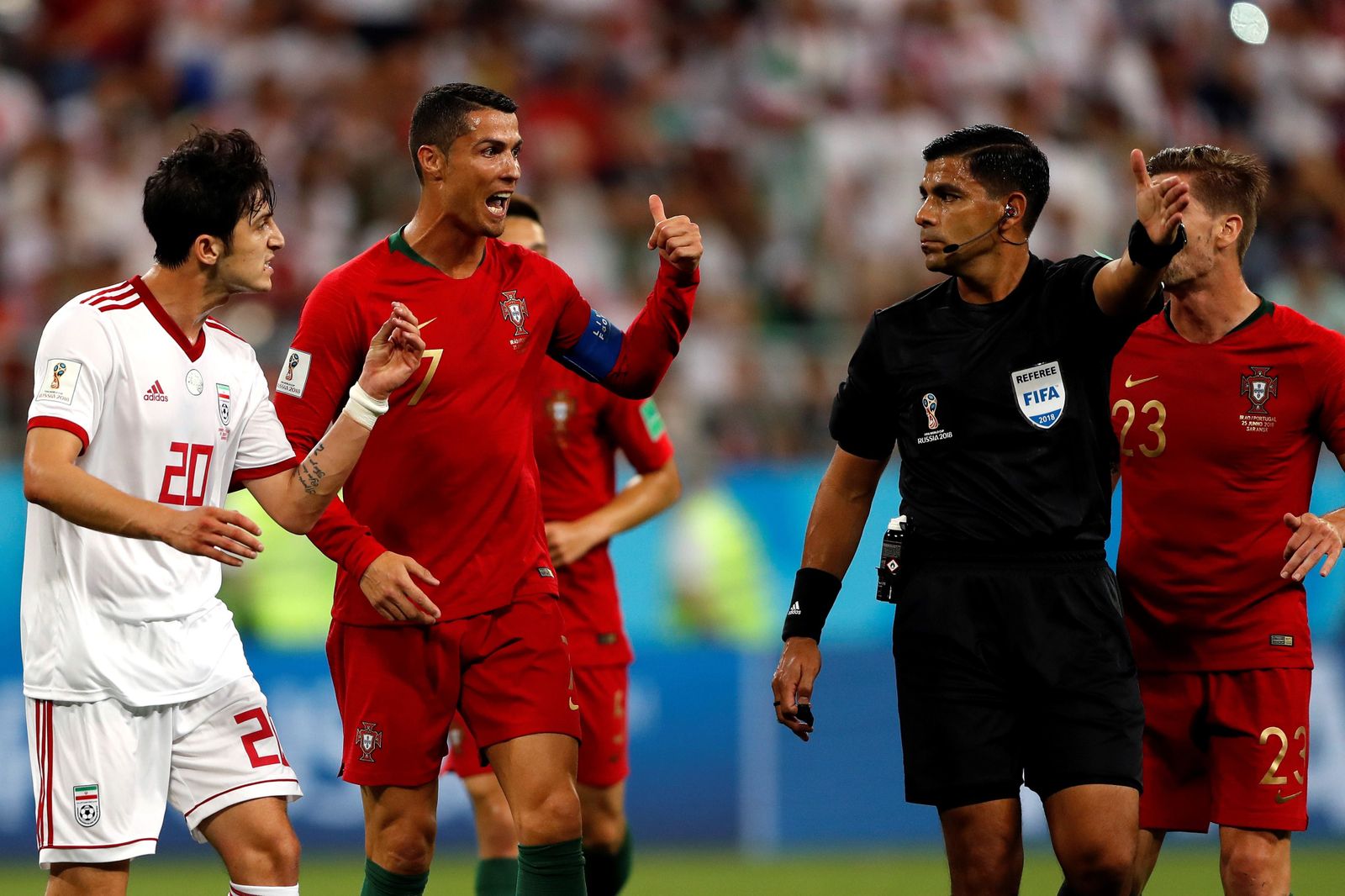 Las imágenes del Irán-Portugal