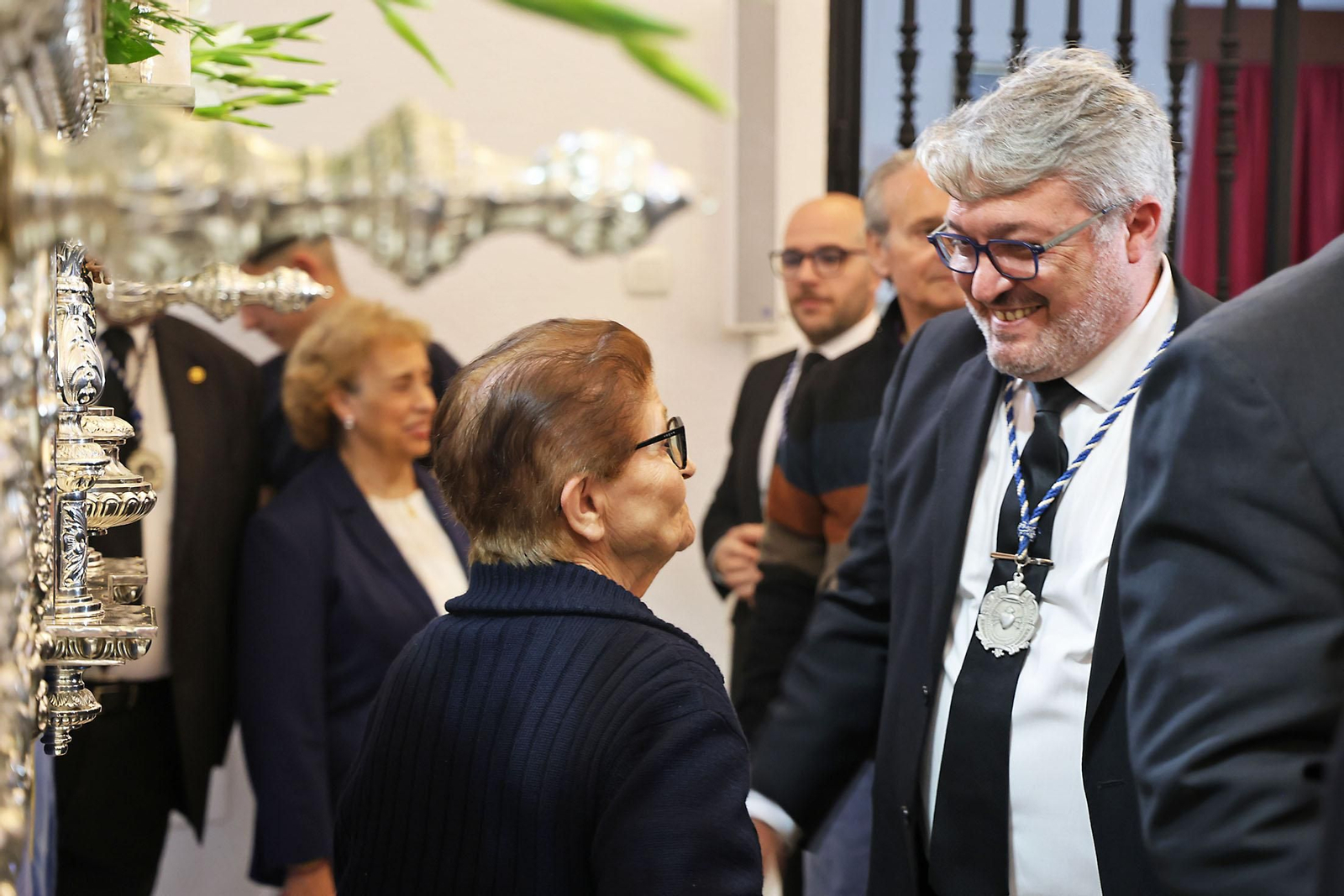 Imágenes de la VIrgen de Los Dolores por su barrio de las Colonias
