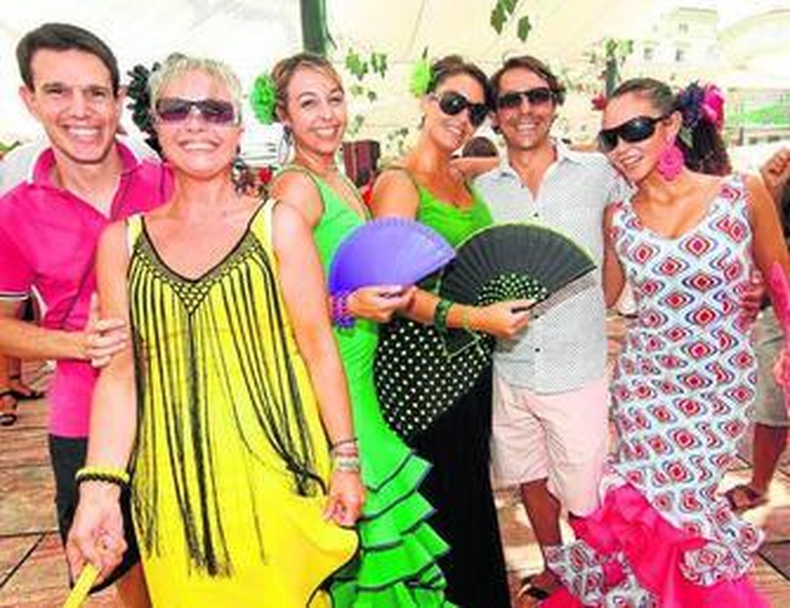 Ana, Milagros, Lucía y Gema al comienzo de la calle Larios.