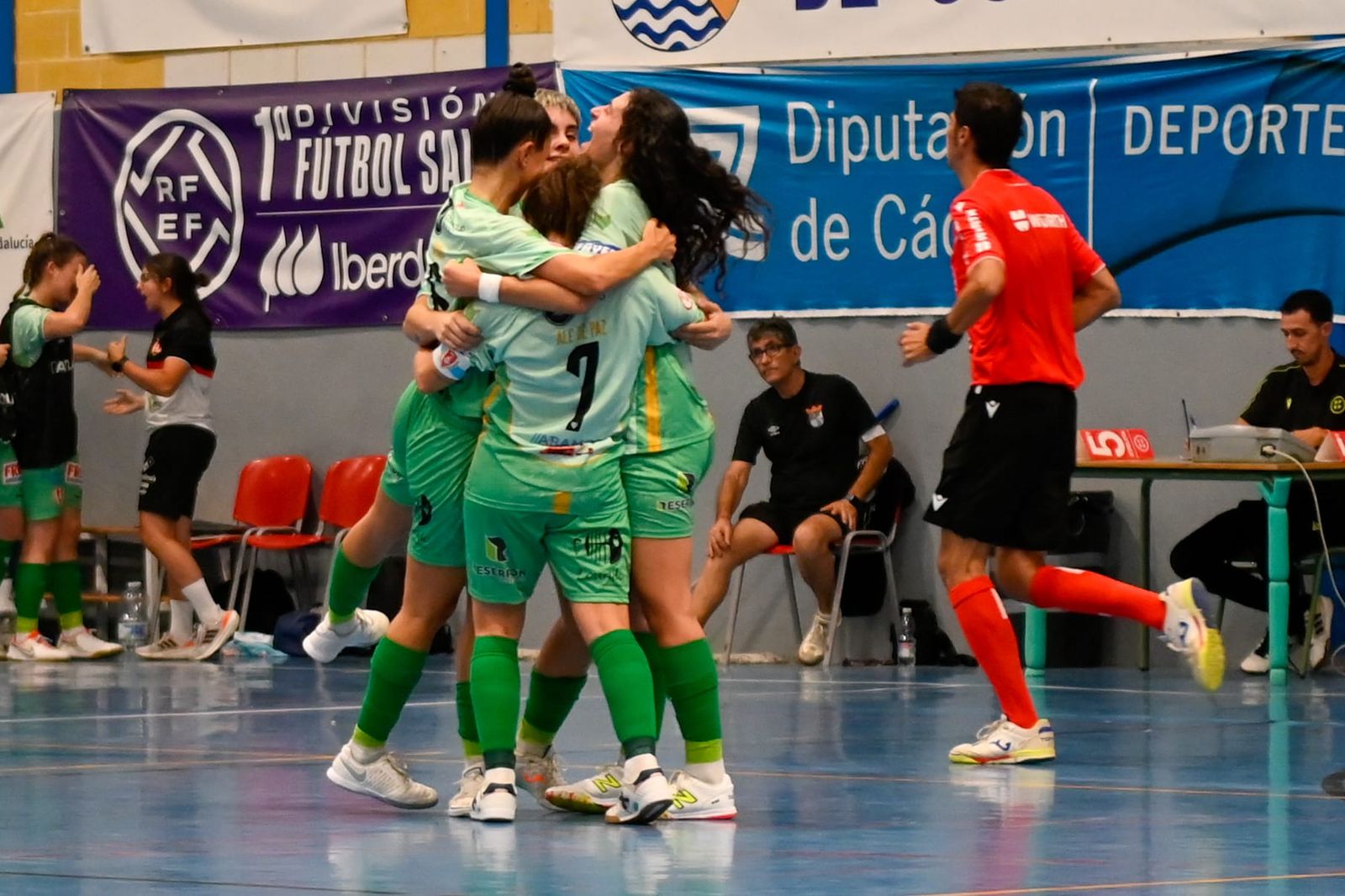 Guadalcacín FSF-Poio Pescamar: las mejores imáganes del estreno en el Jerónimo Osorio