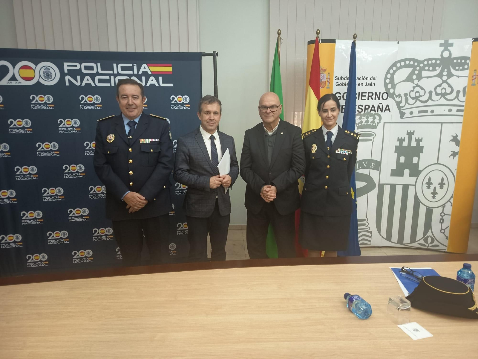 Luis Ojeda Martínez, Julio Millán, Manuel Fernández y Layla Dris, en rueda de prensa.