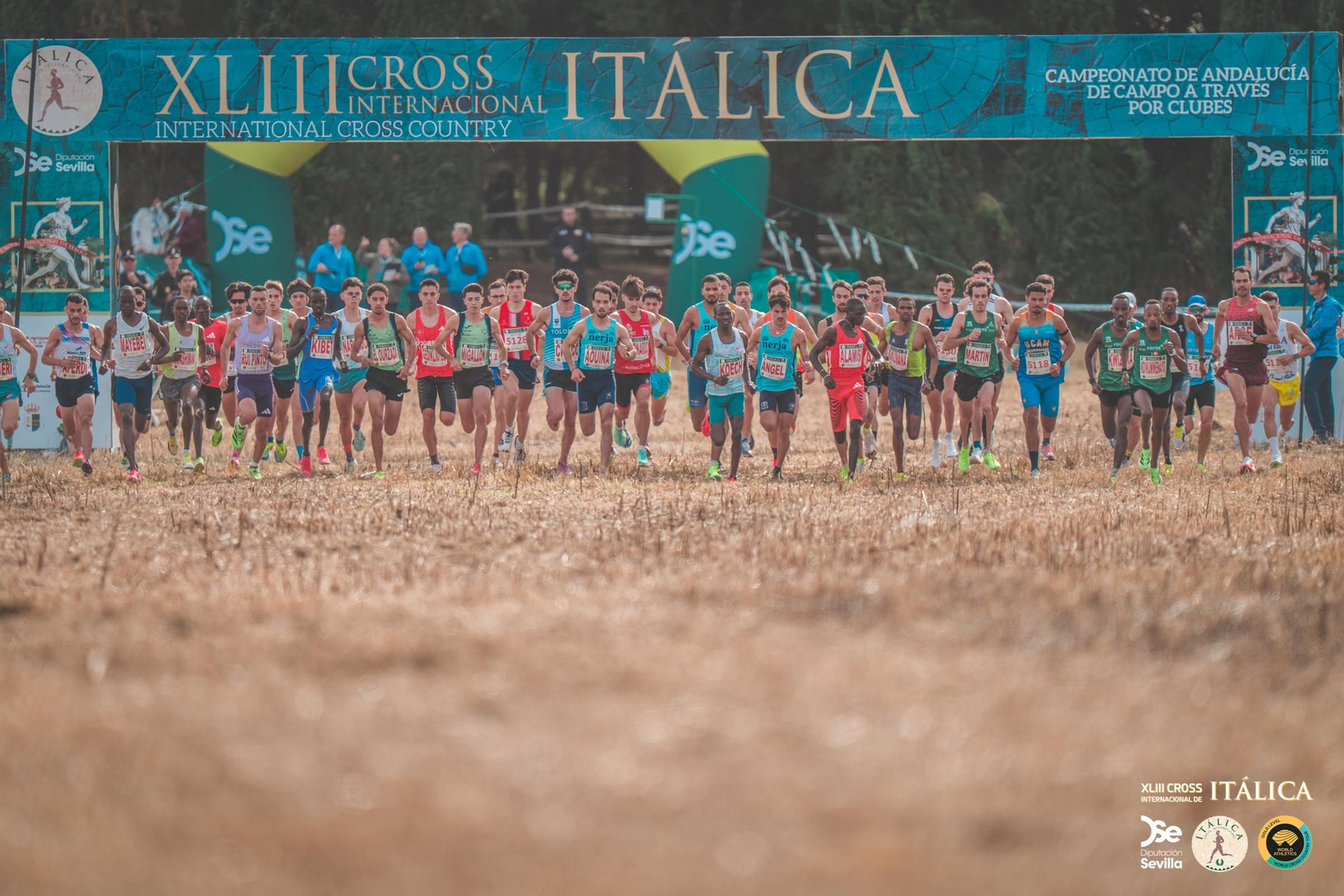 Búscate en las fotos del Cross de Itálica 2025 | 12